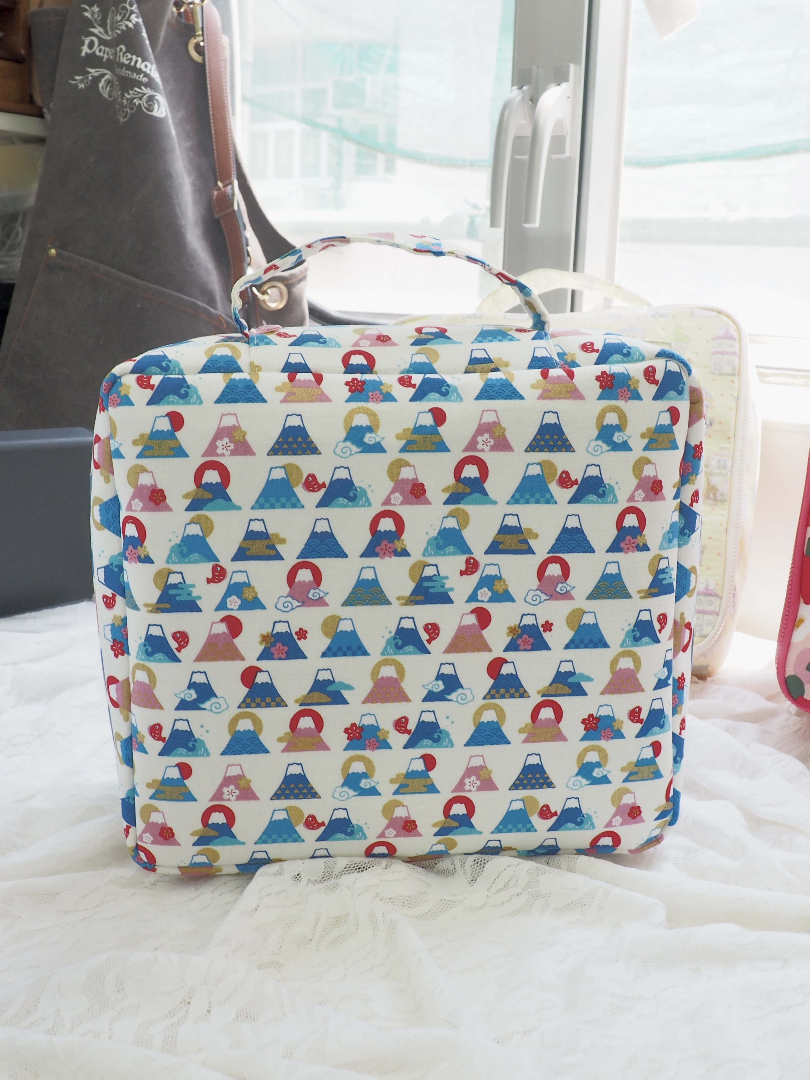 MayMade x LoveyCathy 幸福兒童衣物收納袋-富士山