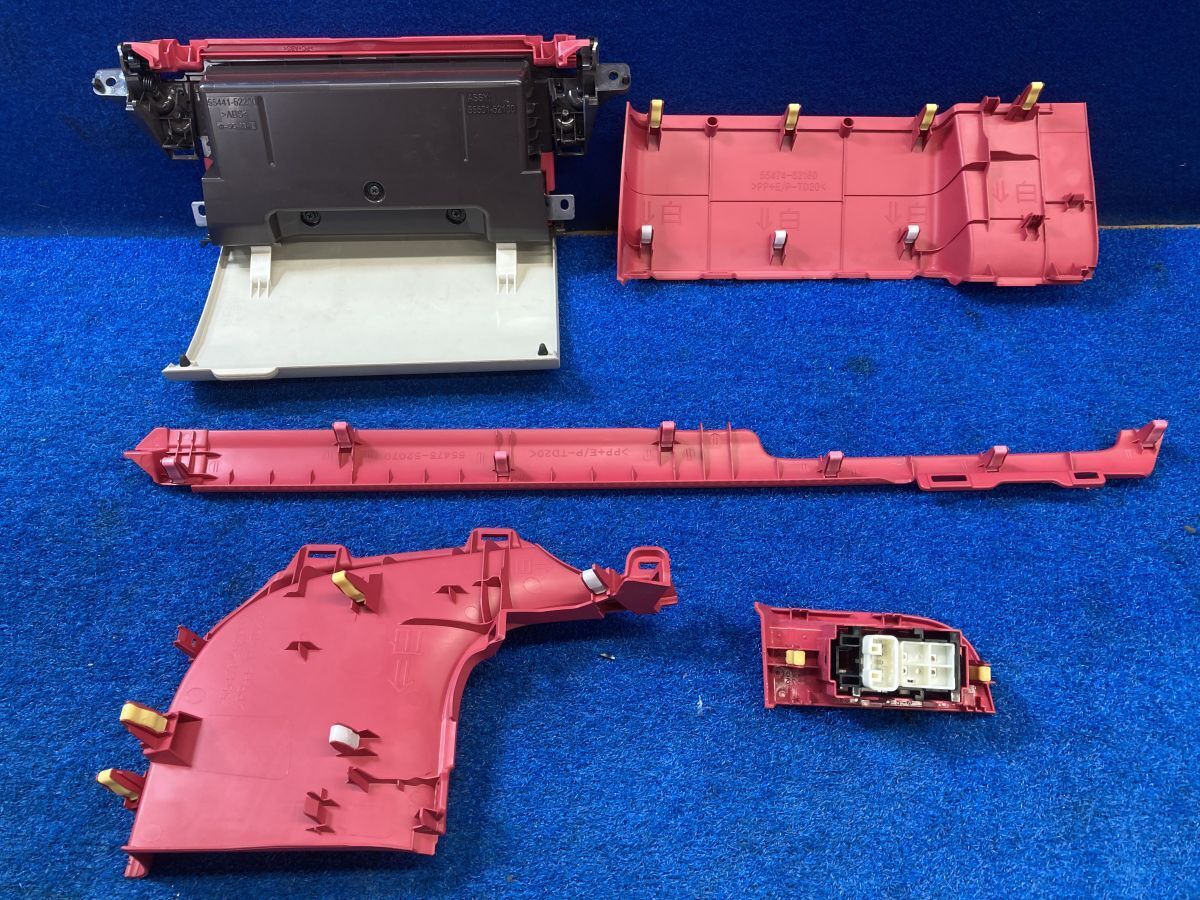 (二手) 尾期 Spade / Porte 用正廠核紅色錶檯飾件