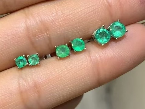 7月寵粉925銀經典四爪鑲耳釘祖母綠3/4/5 mm