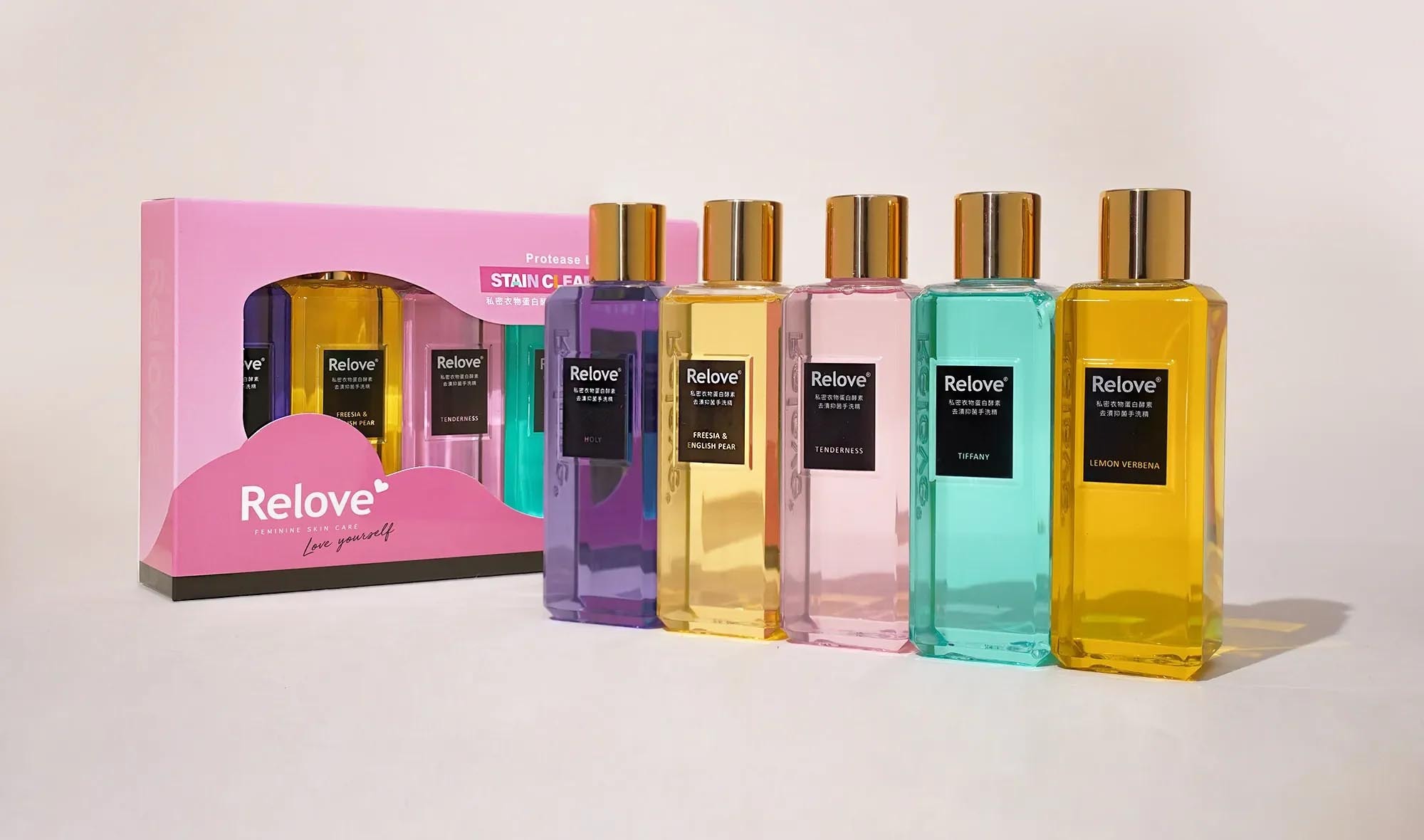 Relove蛋白酵素去漬抑菌手洗精