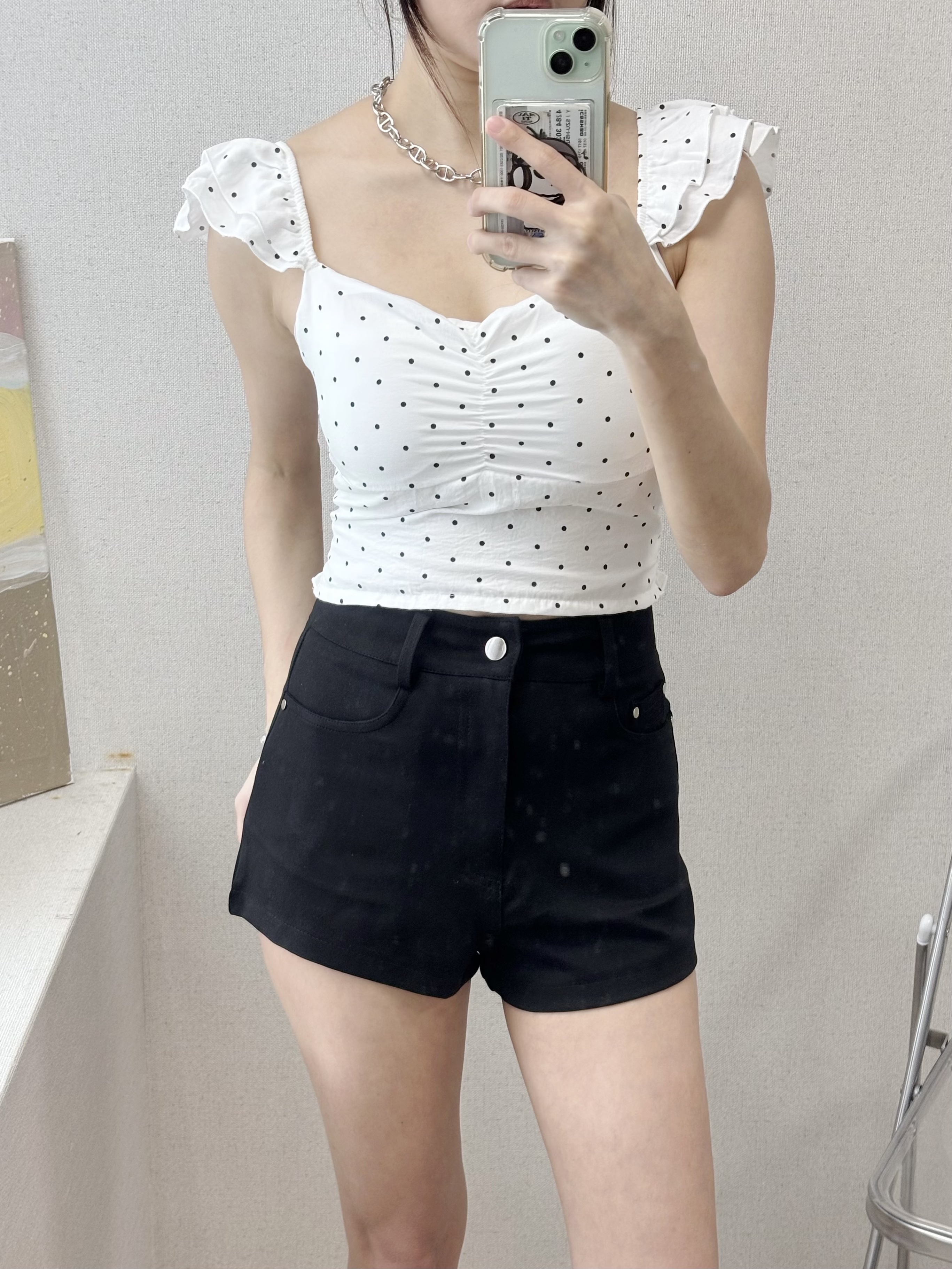 |現貨|辣妹桃心波點荷葉背心(2色)