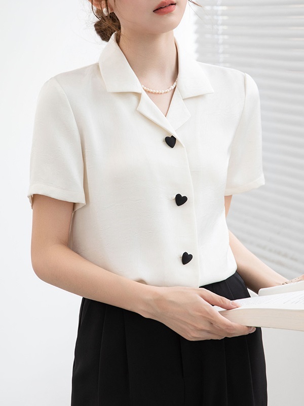 西裝領愛心釦上衣 杏色