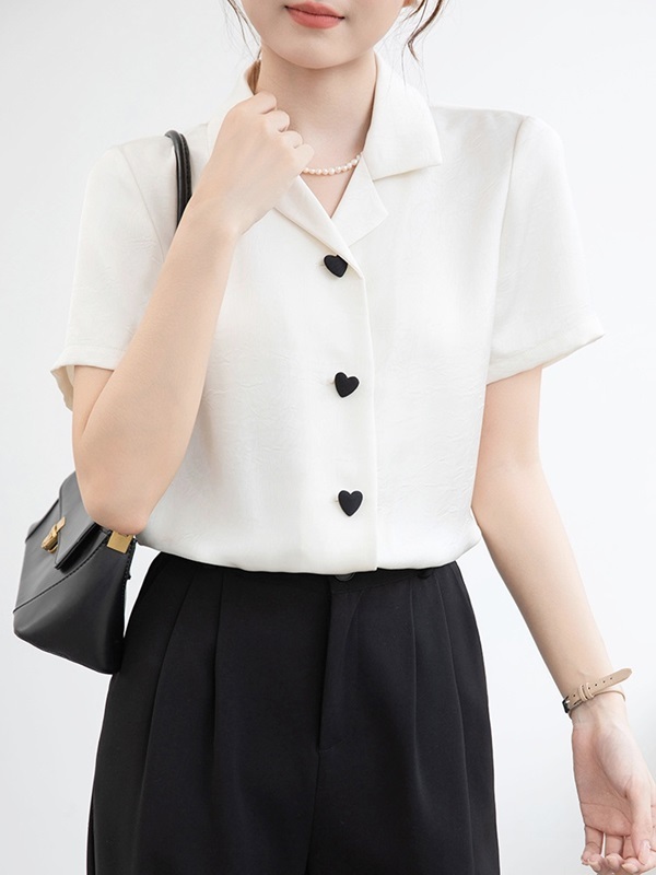 西裝領愛心釦上衣 杏色
