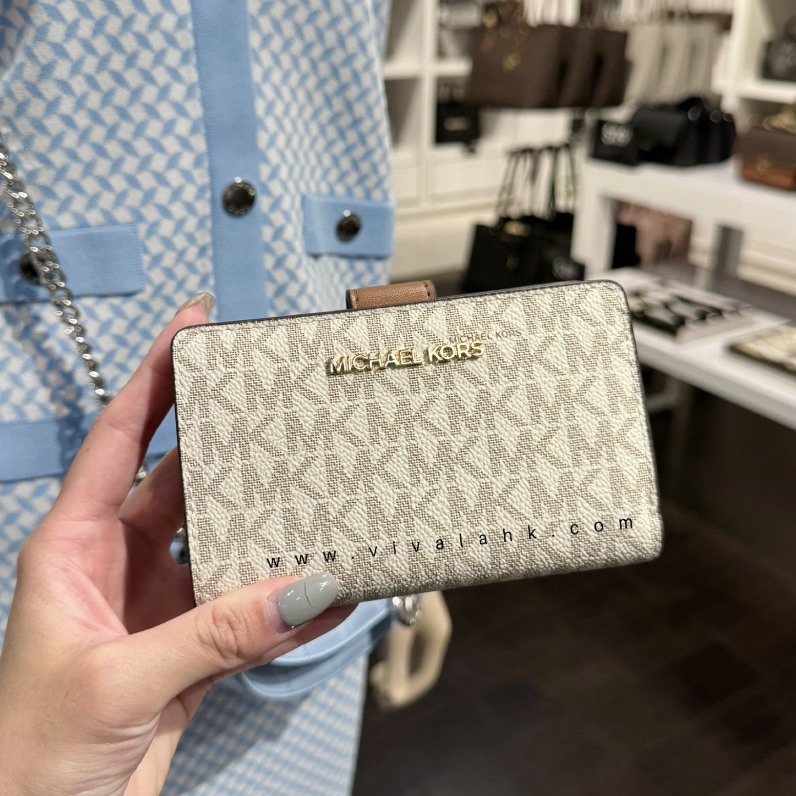 Michael Kors - 中銀包 (MK字暗花) (35F8GTVF2B)