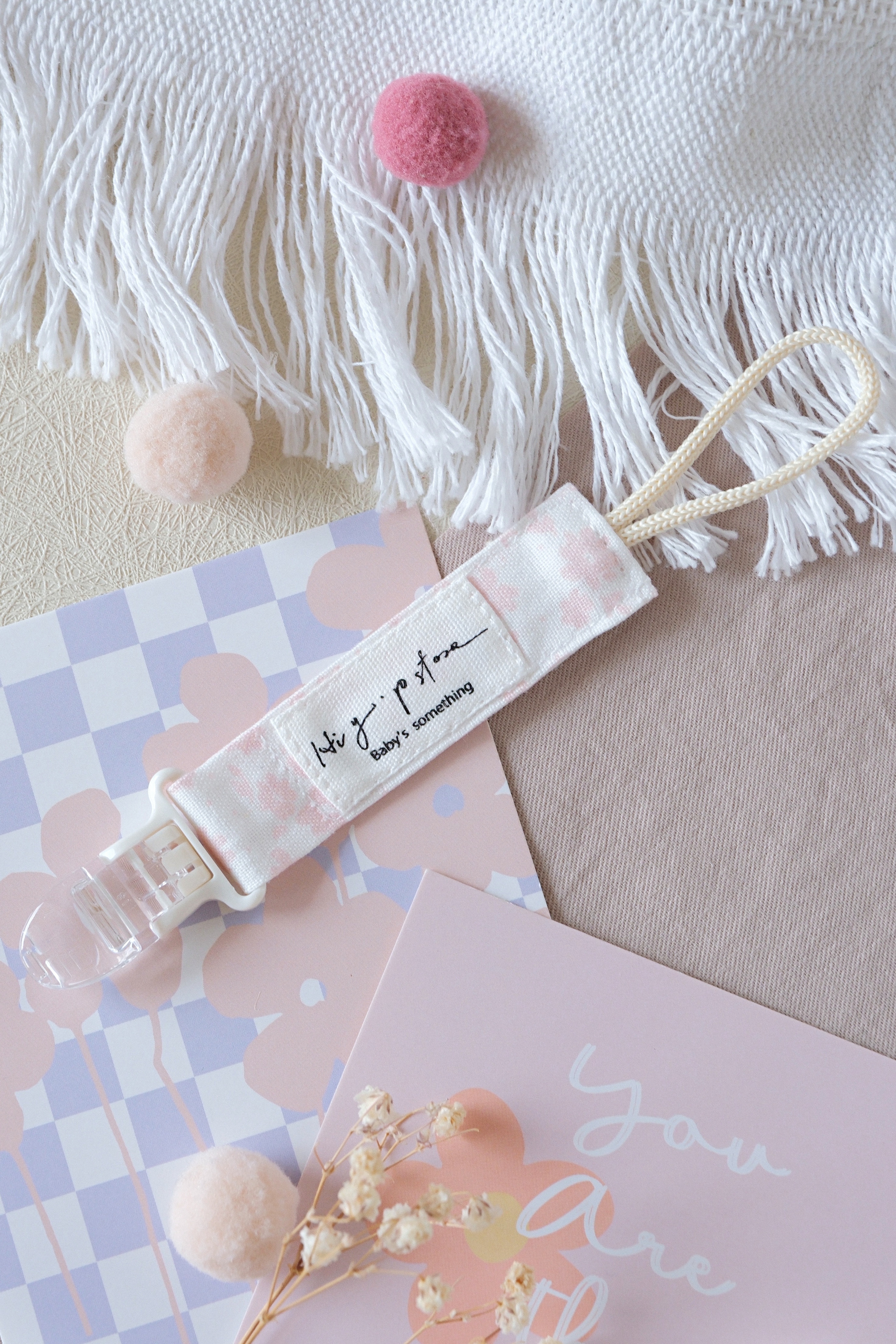 Hi Y.P store-短版鱷魚夾-獨家設計款-霧粉霜語