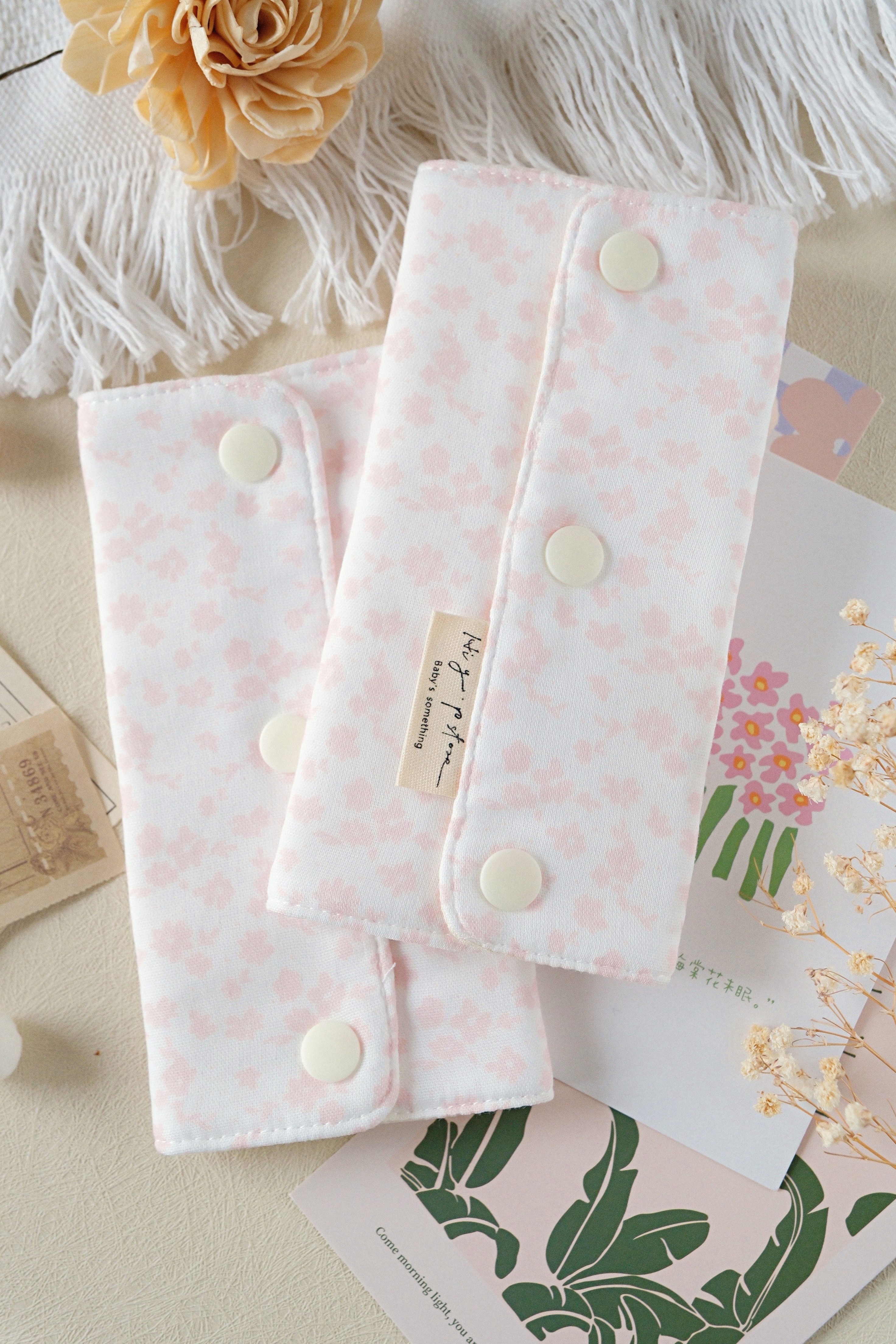 Hi Y.P store-揹巾口水套-獨家設計款-霧粉霜語