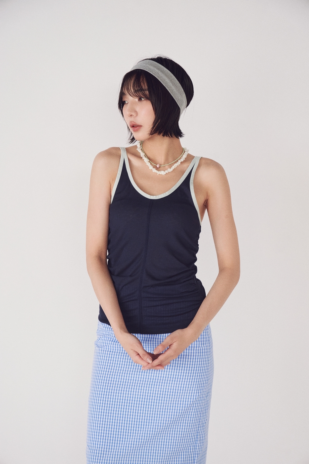 【瑕疵】滾邊側抓皺背心-深藍