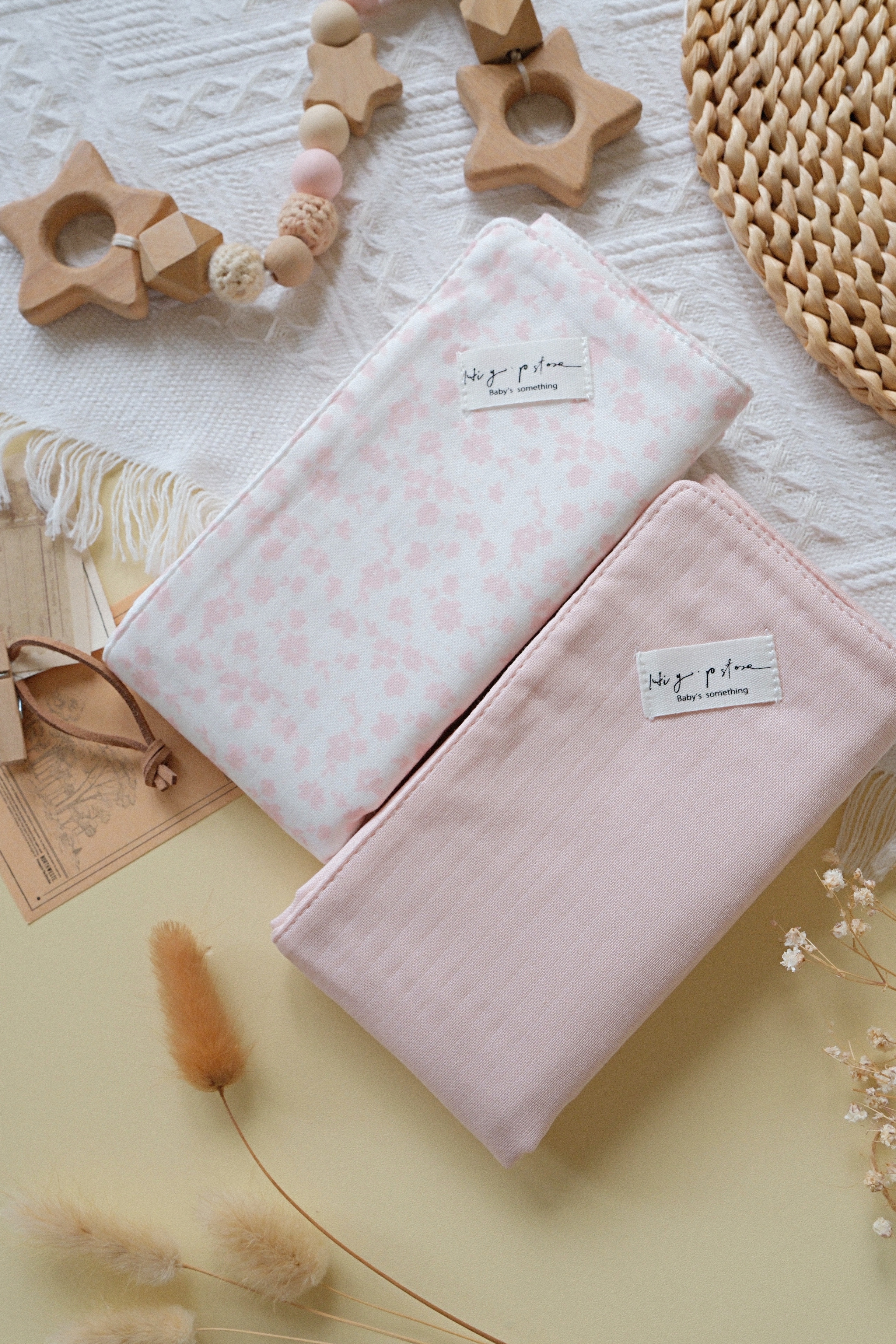 Hi Y.P store-拍嗝巾-獨家設計款-霧粉霜語 ( 2件組 )