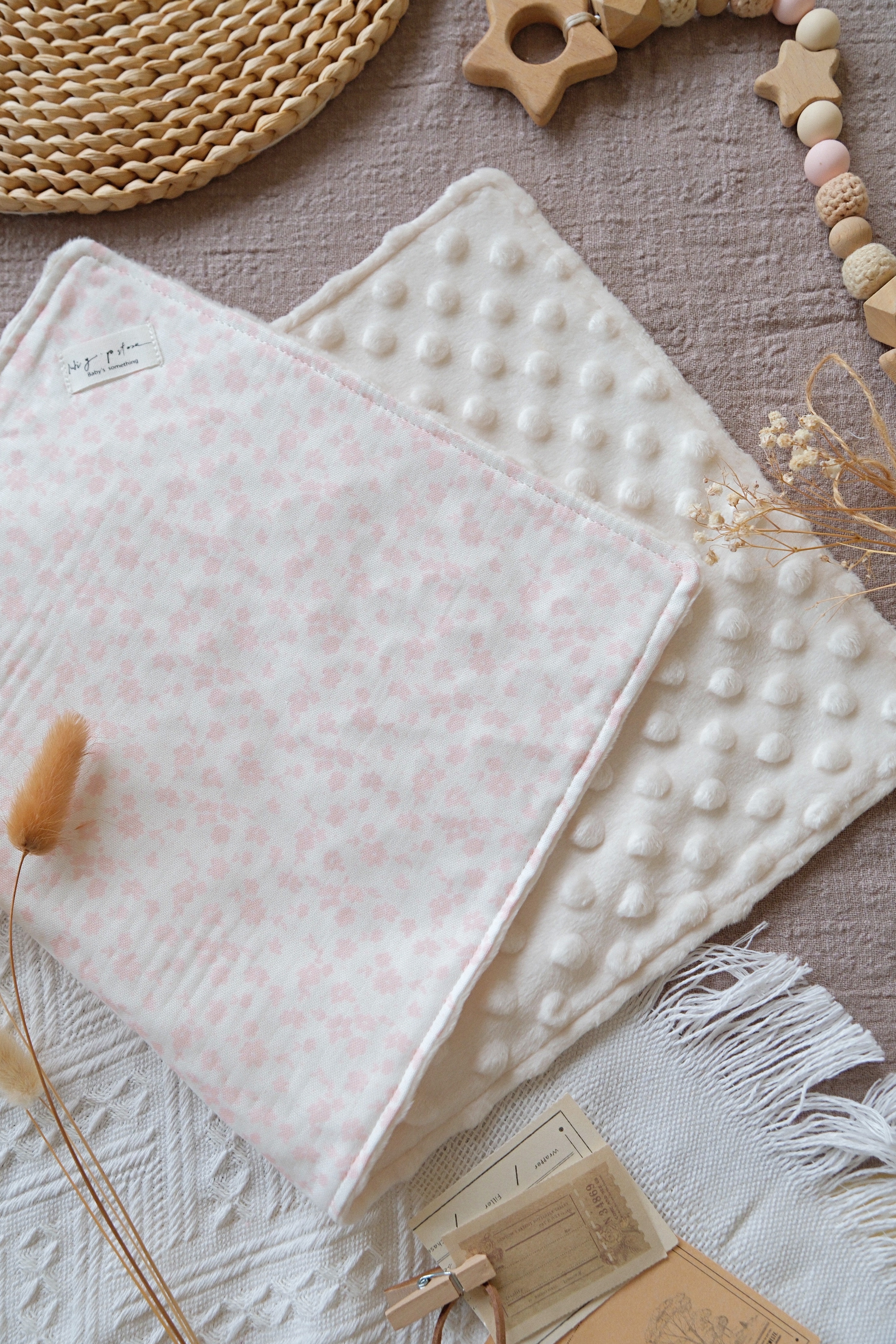 Hi Y.P store-枕巾-獨家設計款-霧粉霜語