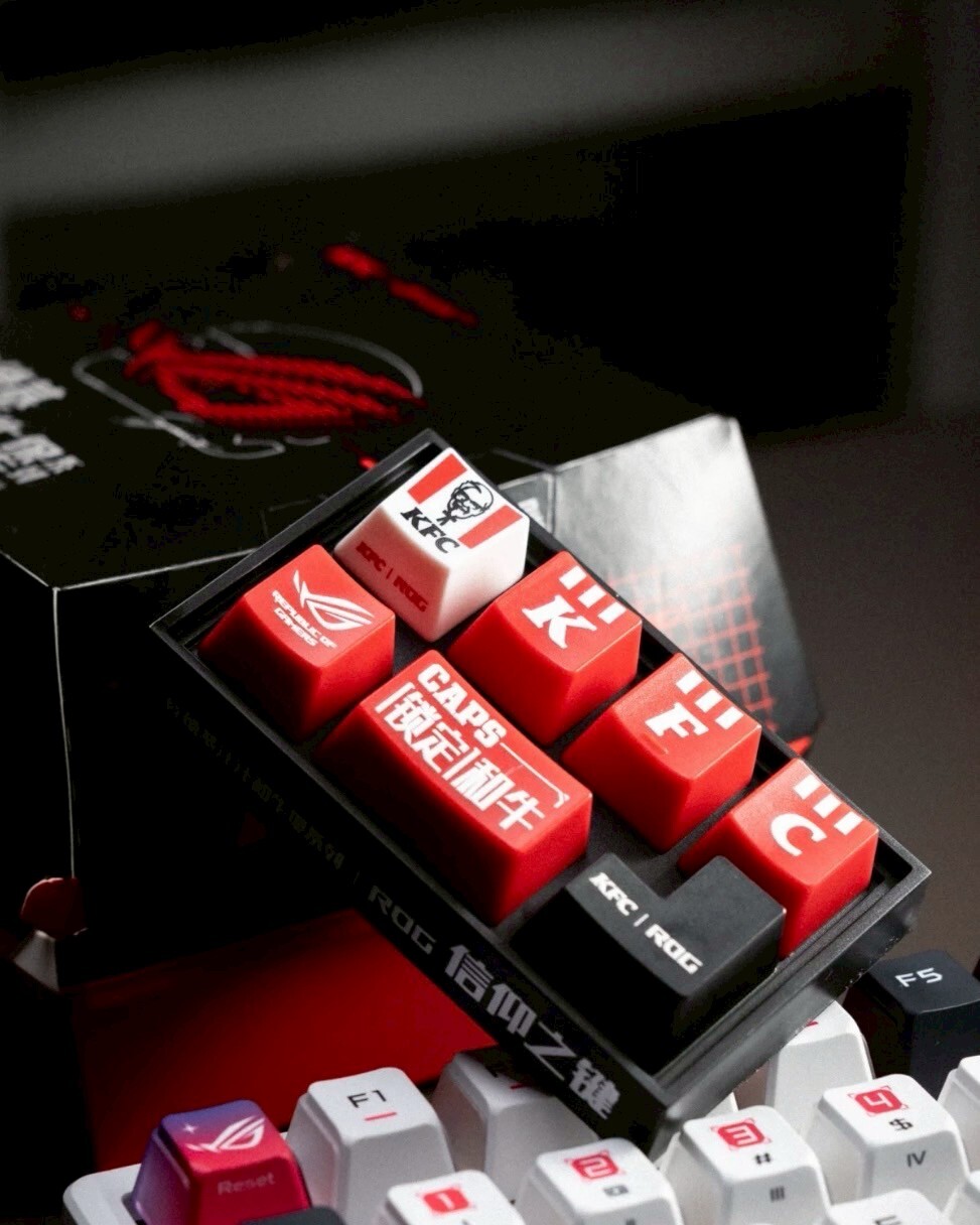 <海外限定> KFC肯德基 x ROG 聯名鍵帽 華碩 信仰 電競