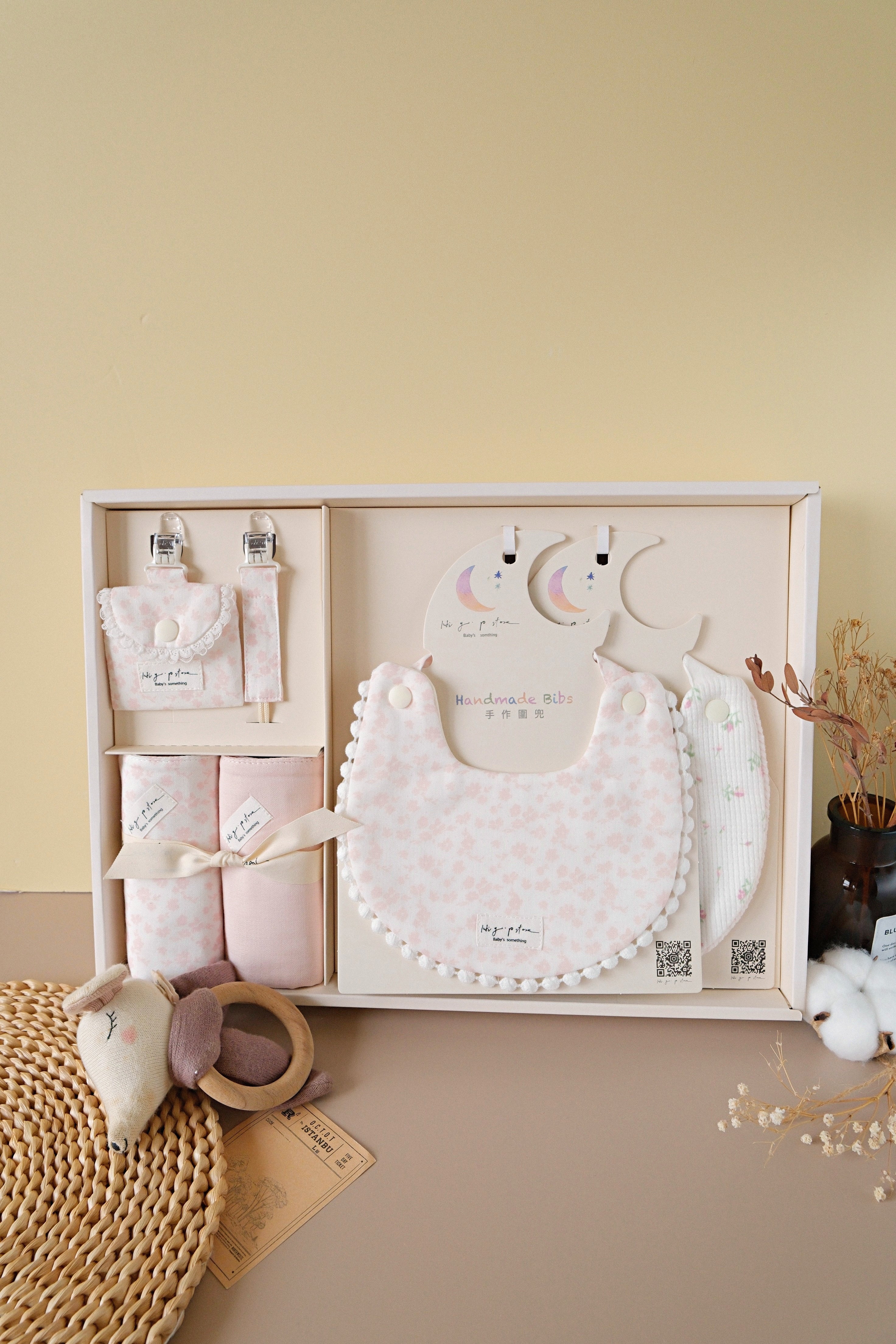 Hi Y.P store-彌月禮盒必備組-獨家設計-霧粉霜語