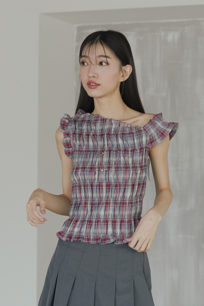 Embossed Checkered Blouse #上衣