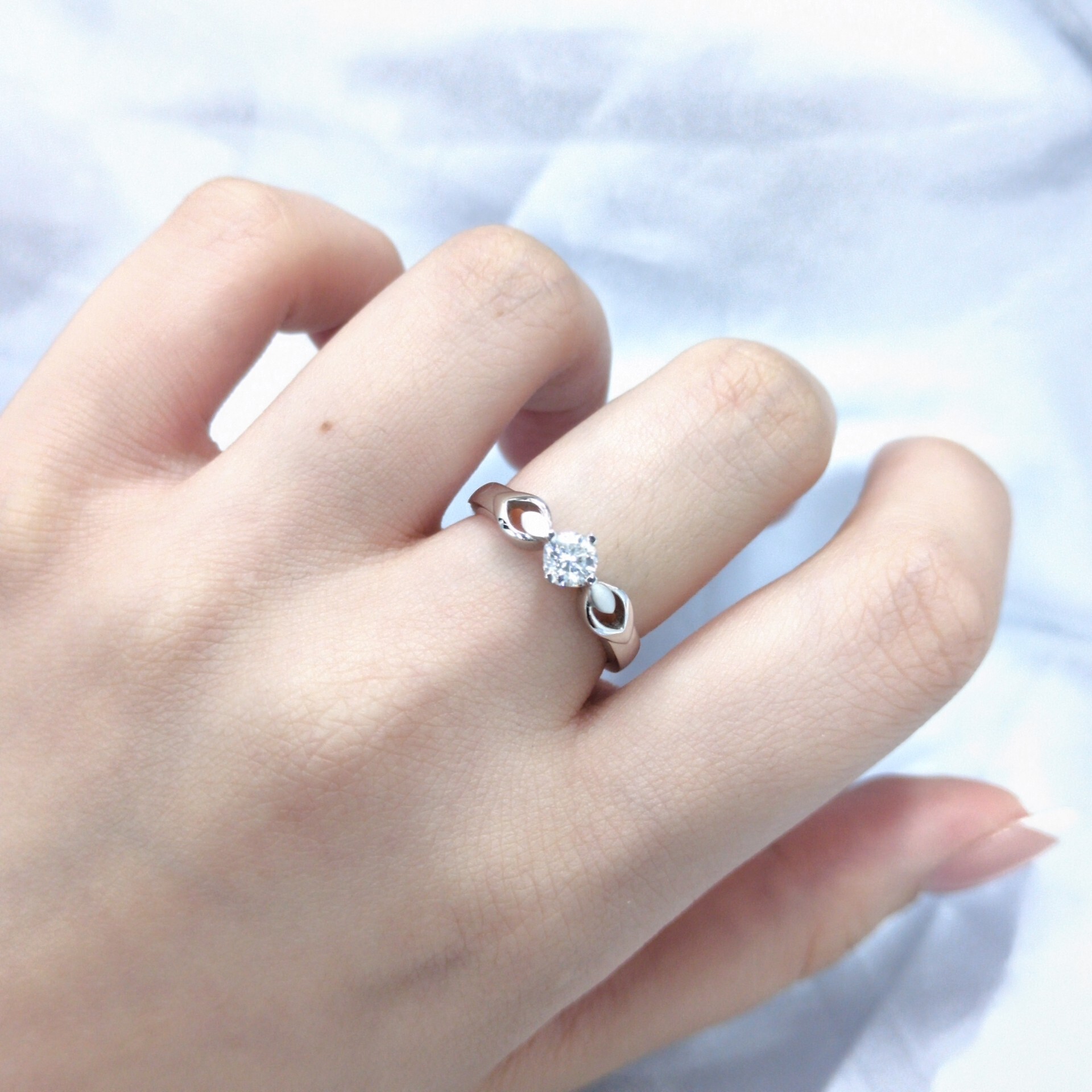 18K White Gold 0.32ct Diamond Ring