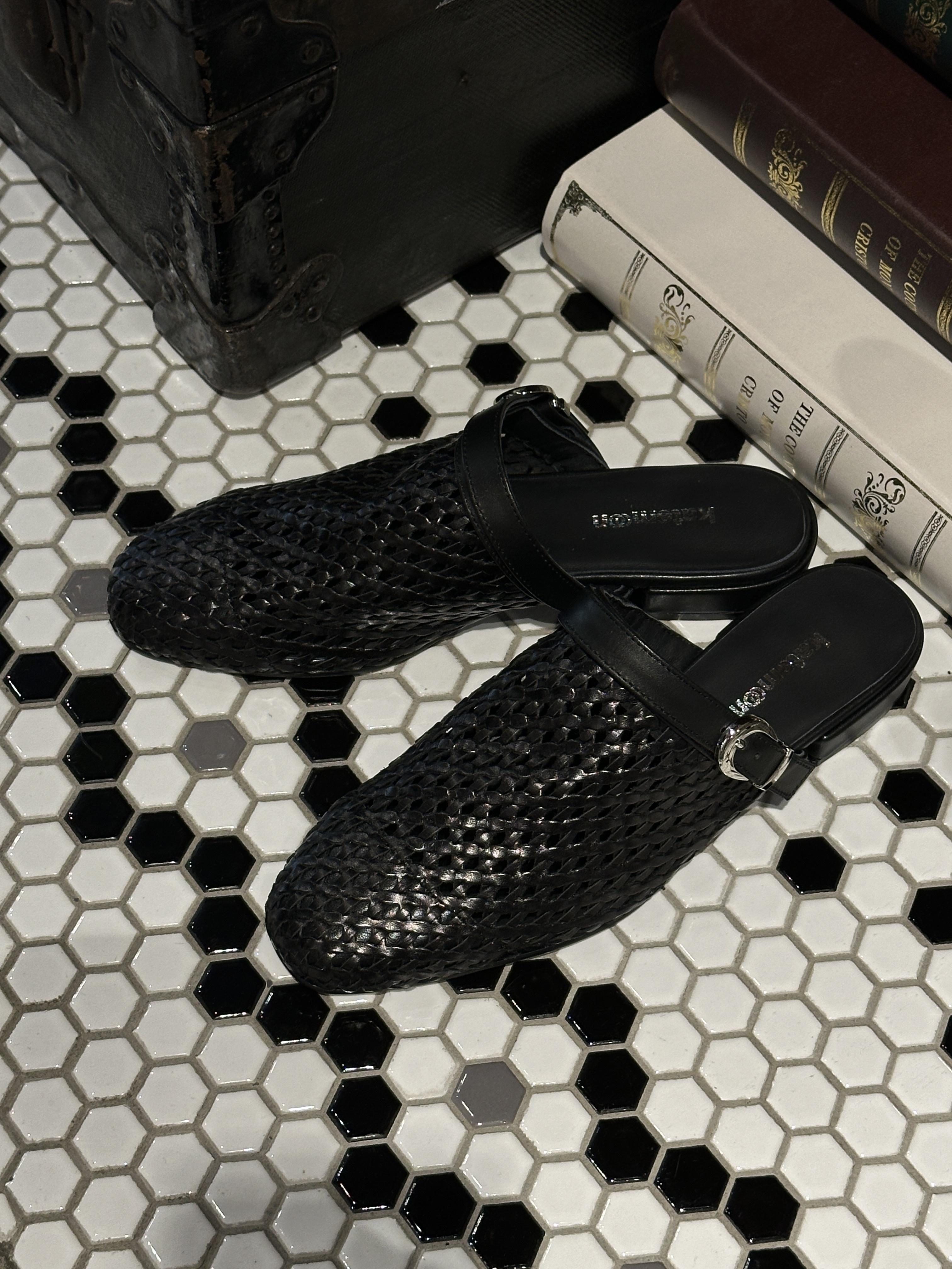 羊皮編織穆勒鞋