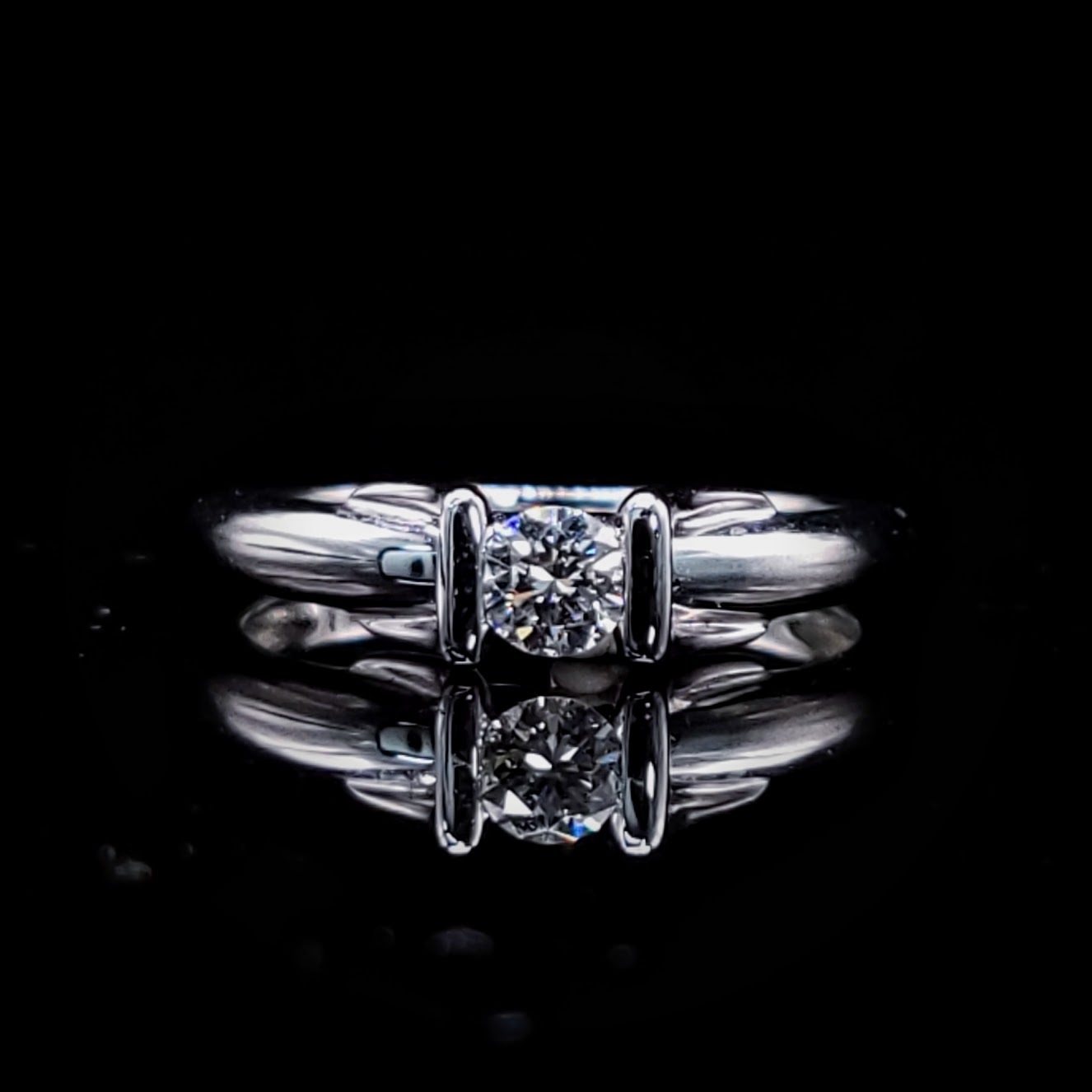 18K White Gold 0.17ct Diamond Ring