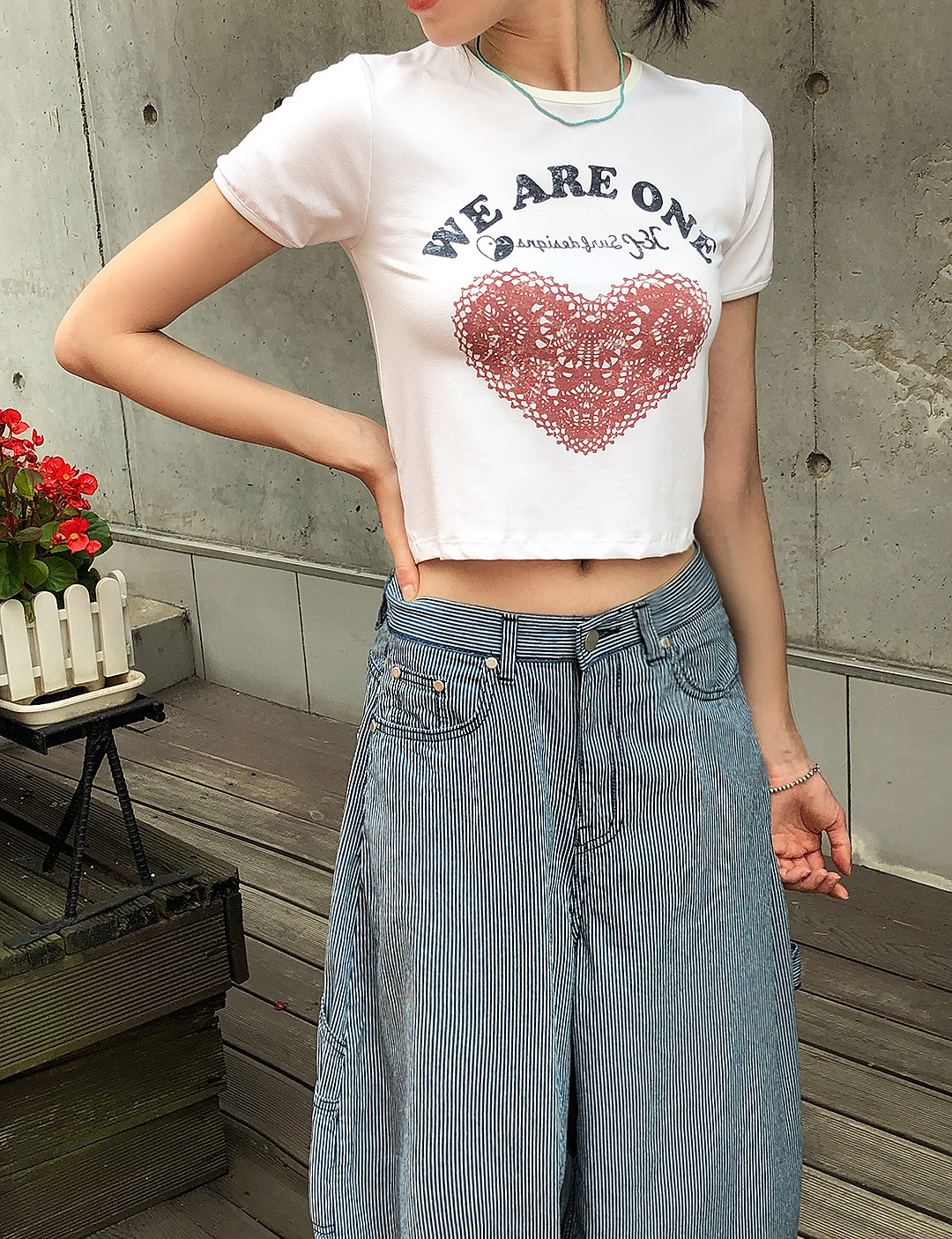【優惠現貨】韓國WE ARE ONE LACE HEART CROP TEE（3色）