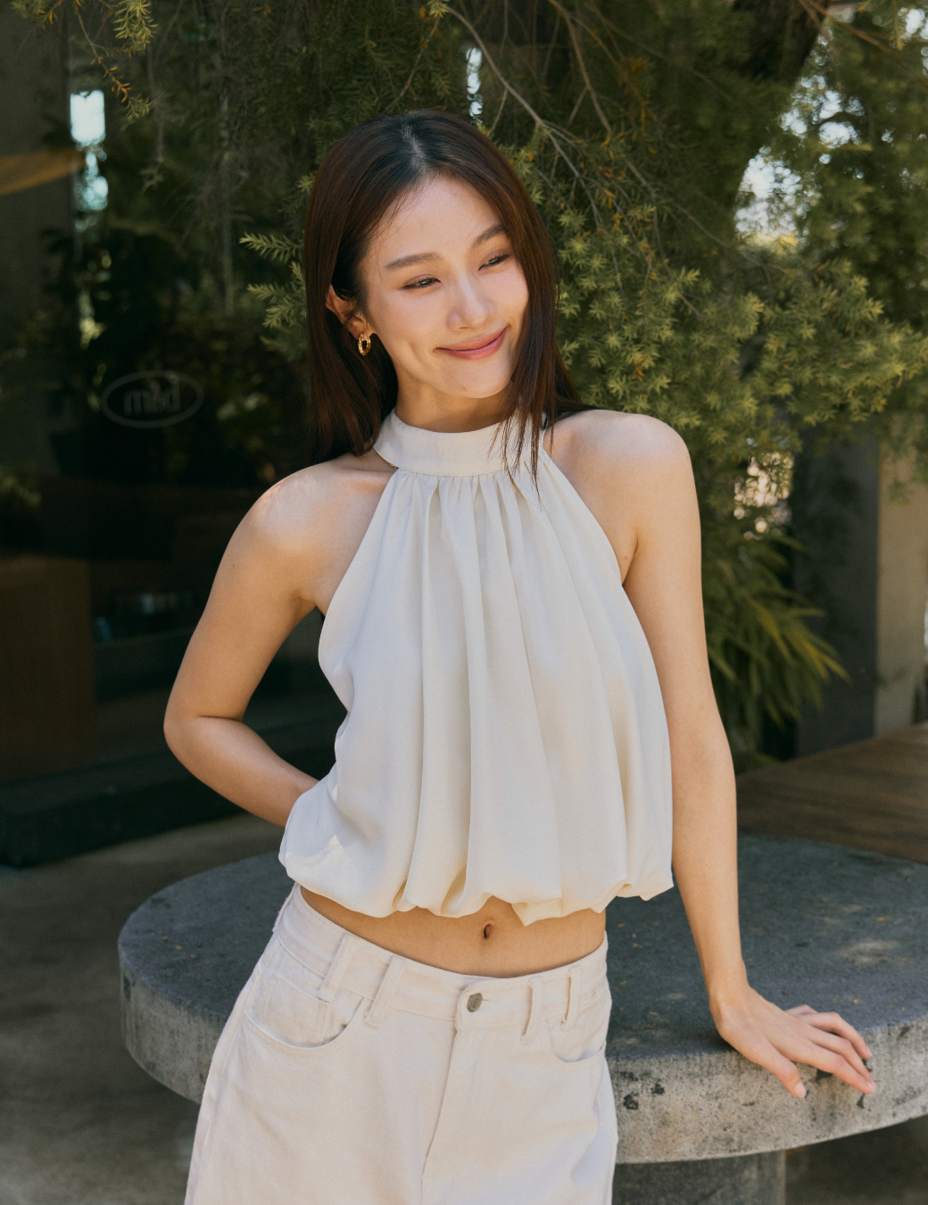 緞面繞脖澎澎背心（3尺寸）