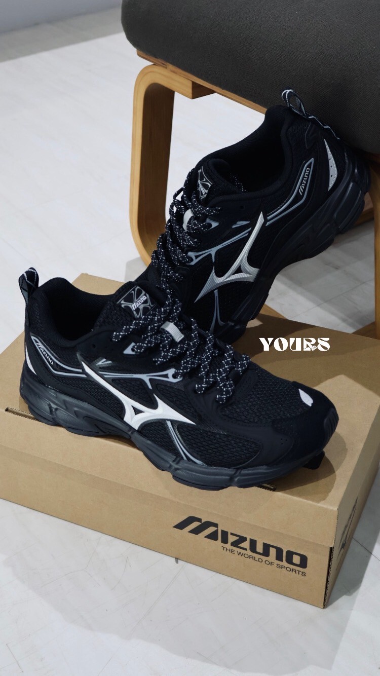 < 預購 >Mizuno 美津濃 復古運動鞋慢跑鞋 Speed 10S 黑魂 D1GH240605