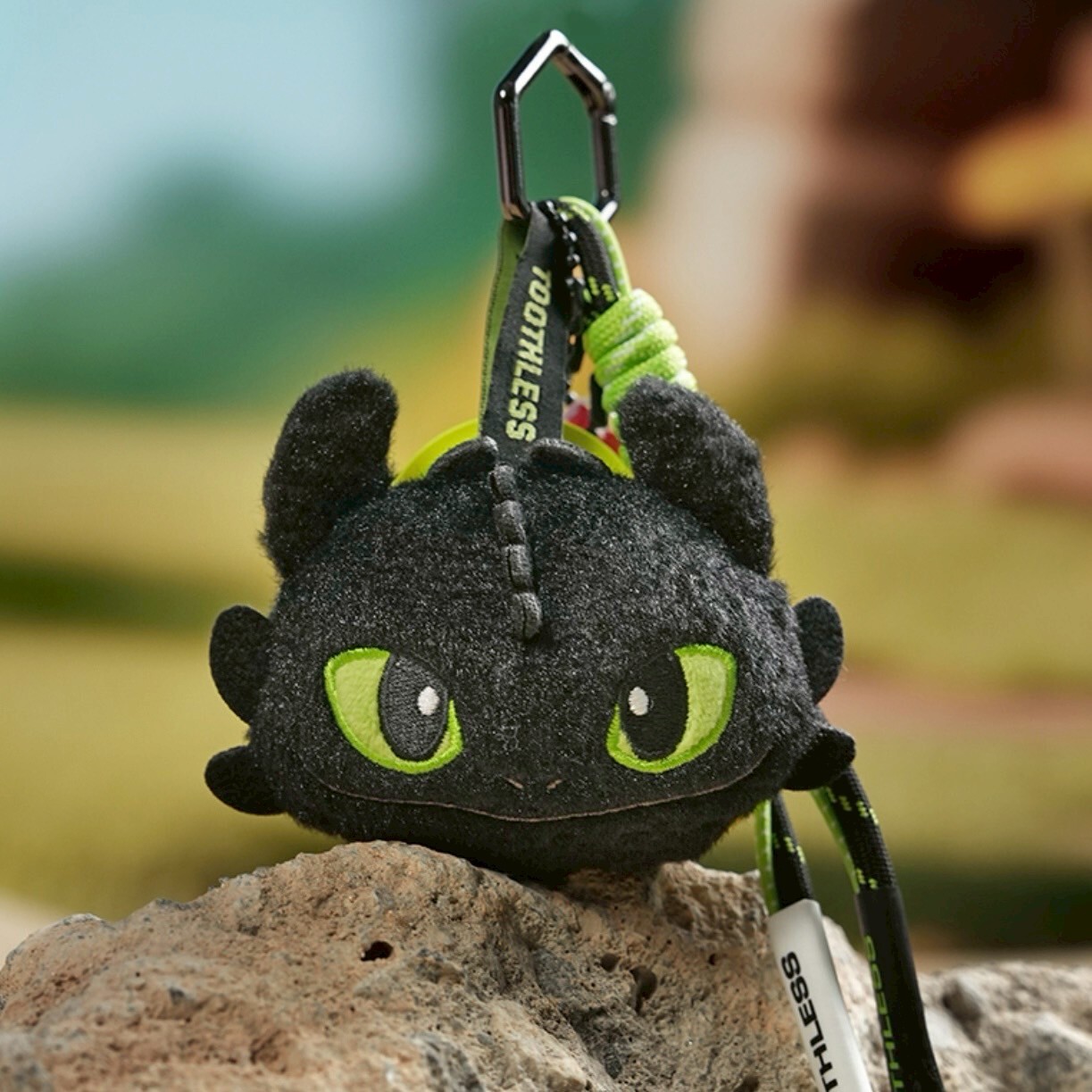 POTDEMIEL x Universal Studios How to Train Your Dragon Night Fury Toothless Multiple Pendant Toothless Doll Plush Pendant