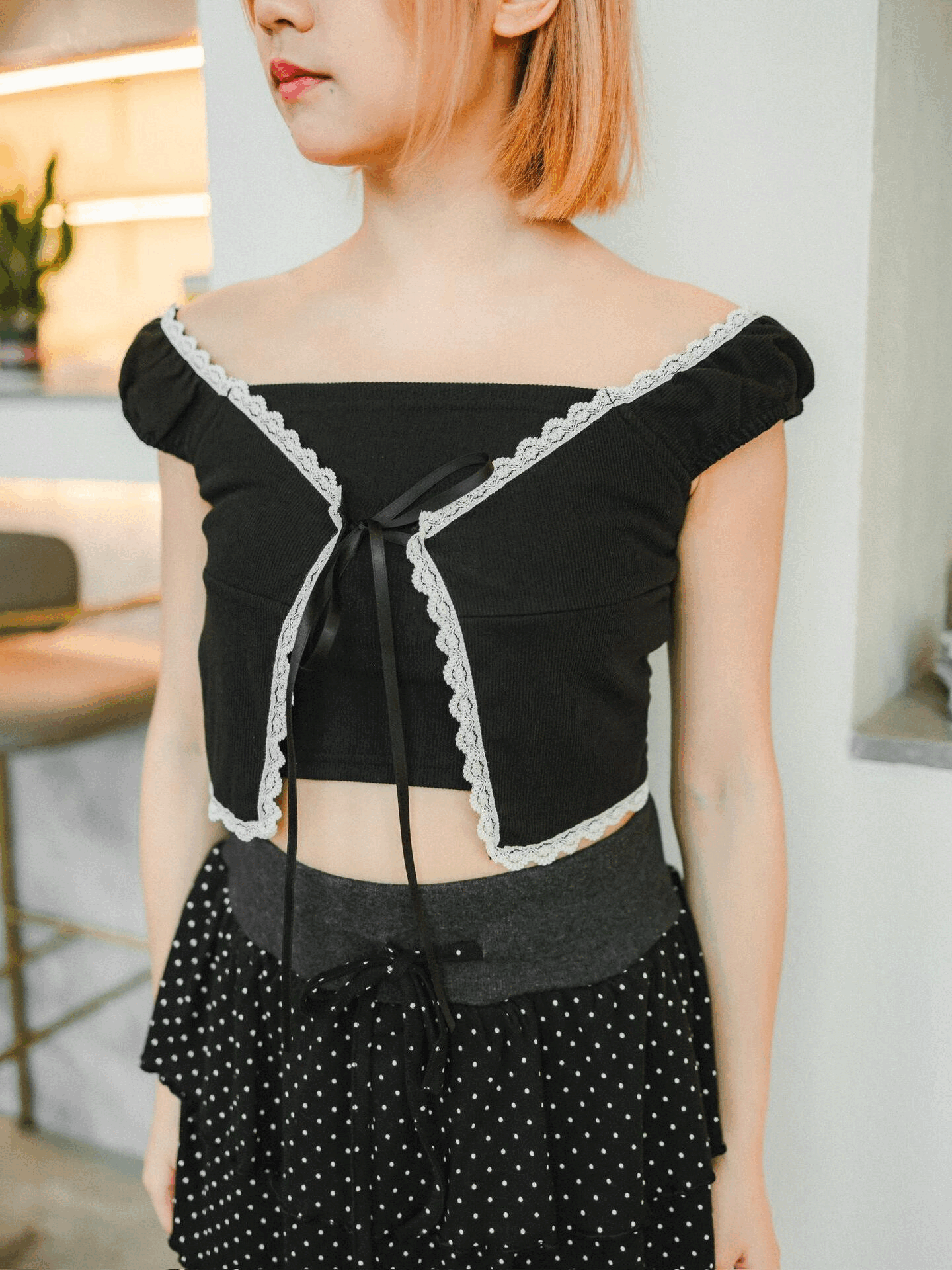 蕾絲縫邊假兩件上衣