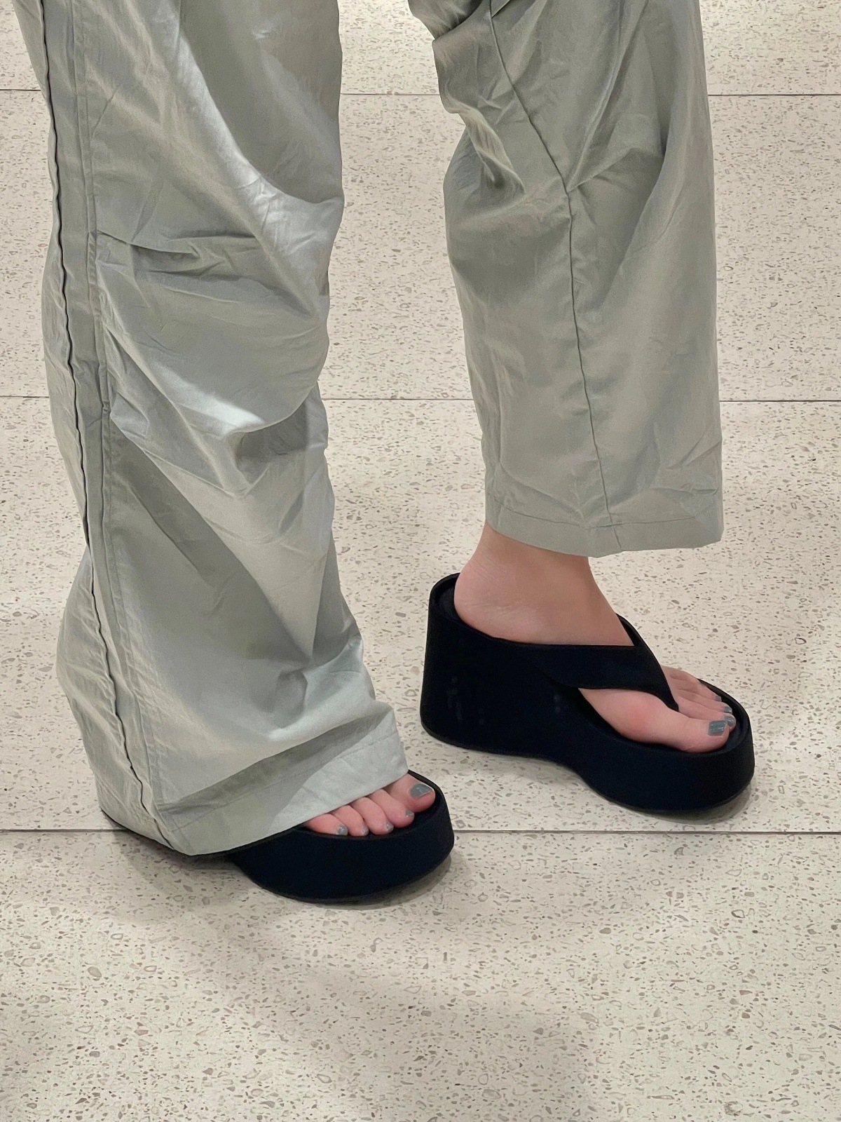 厚底人字夾腳拖鞋(35-40)