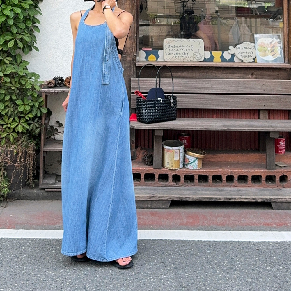 不對稱扣環掛脖 牛仔長洋裝