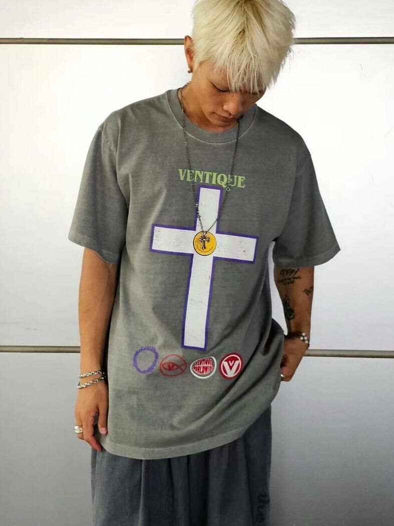 英文字圖案短袖Tee VENTIQUE-067T