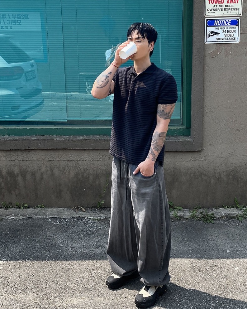 文斯條紋撞色翻領短袖針織衫