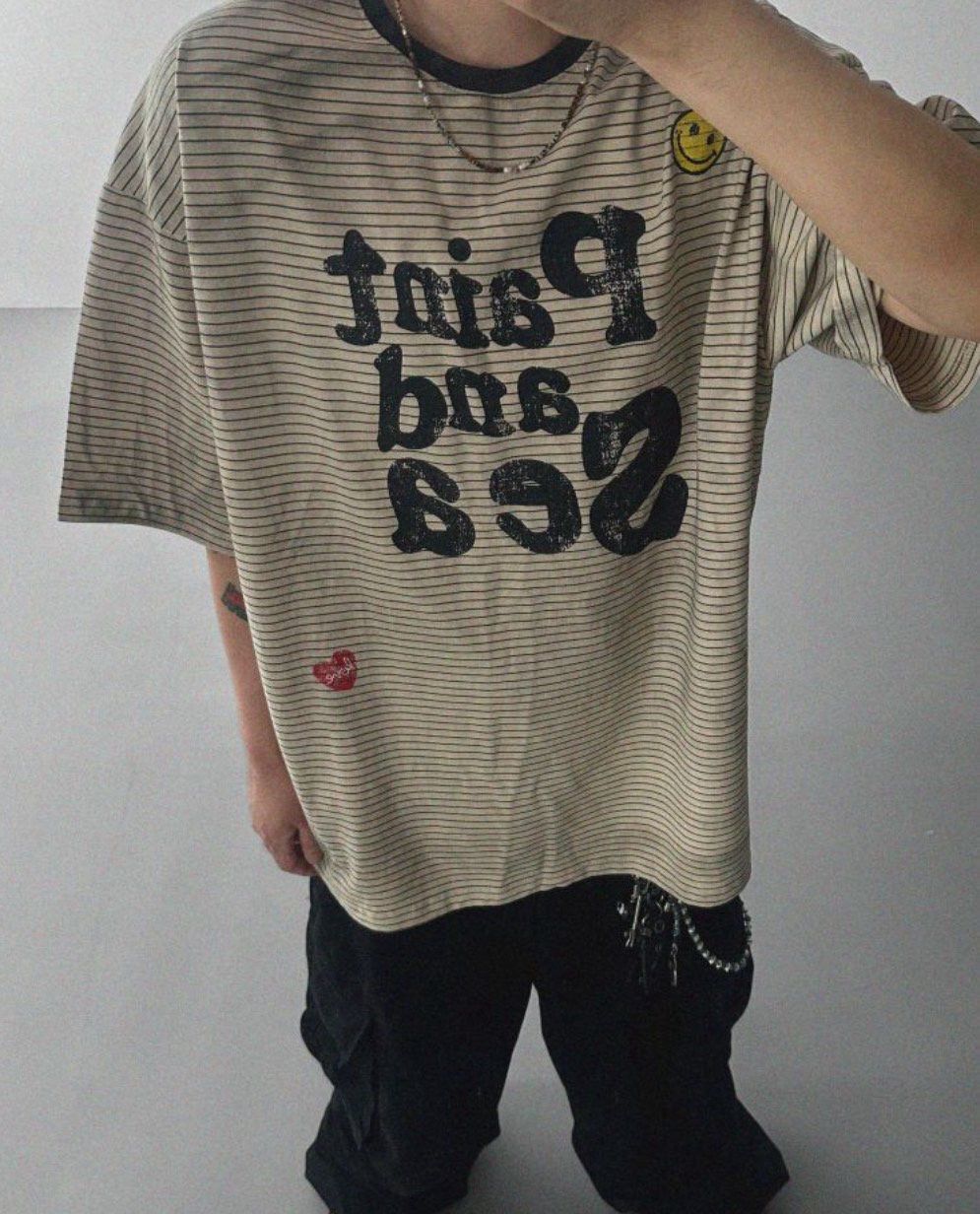 仿污橫間英文字短袖Tee UNUSED-100T