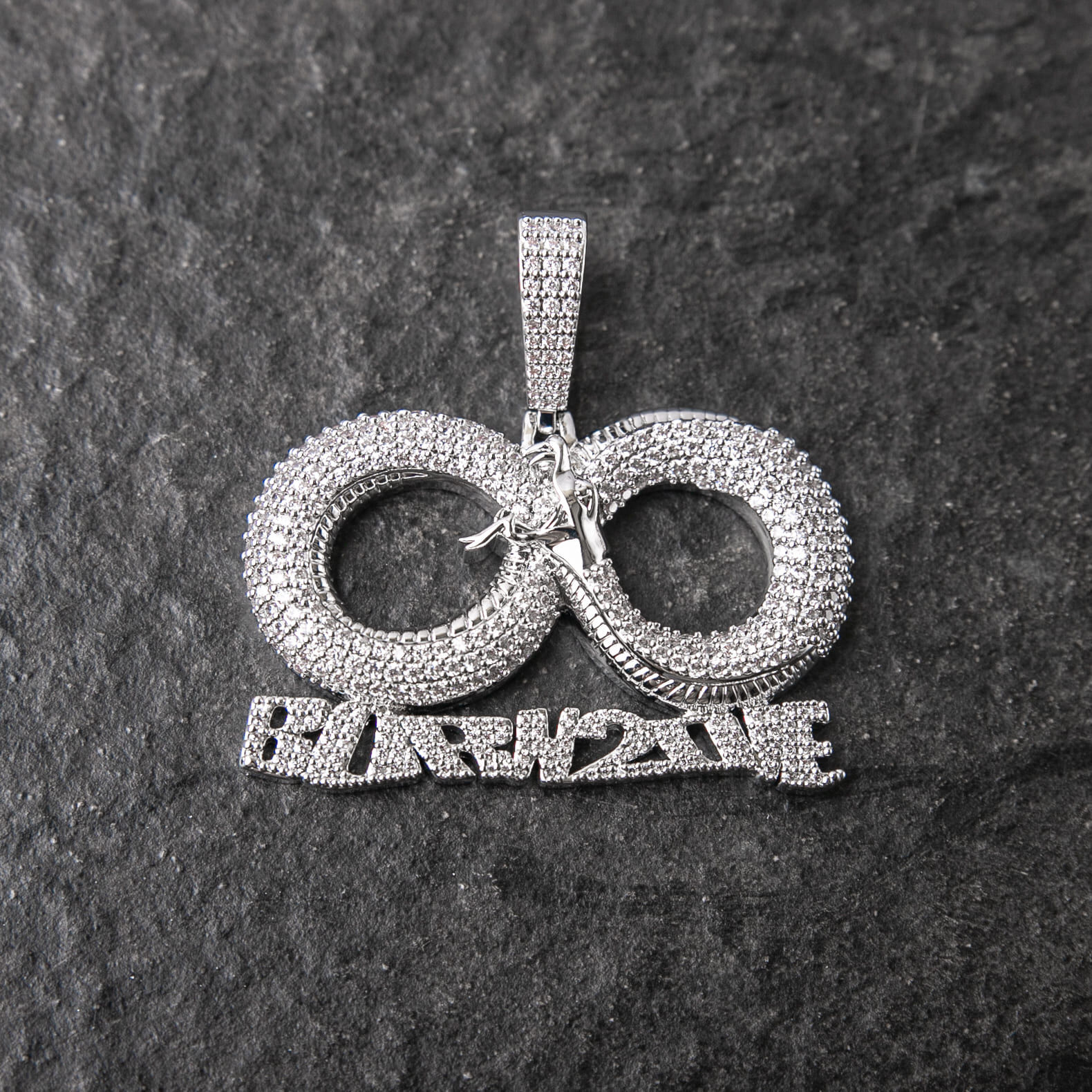 GOLDCOAST X BORN2DIE聯名滿鑲無限銜尾蛇墜飾