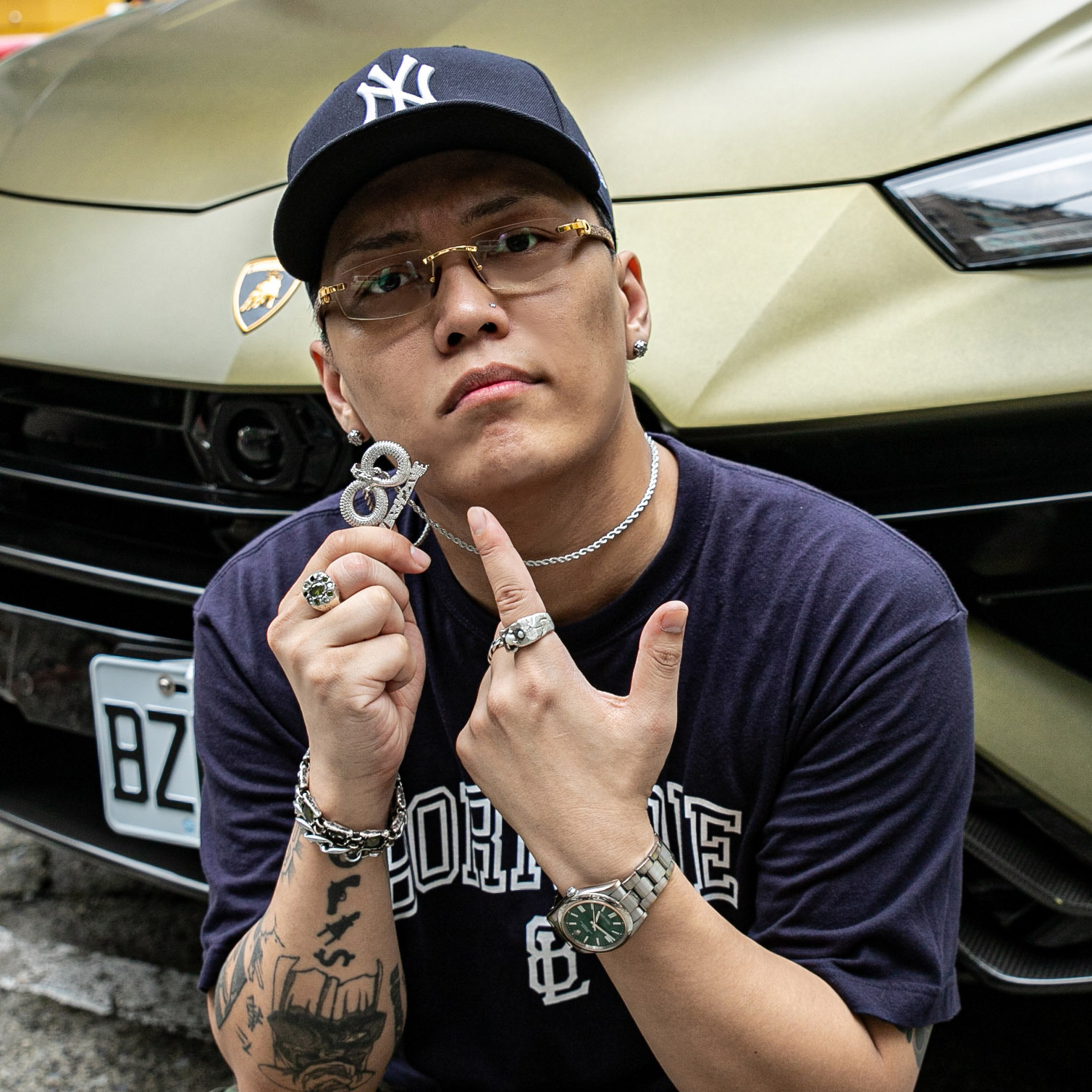 GOLDCOAST X BORN2DIE聯名滿鑲無限銜尾蛇墜飾