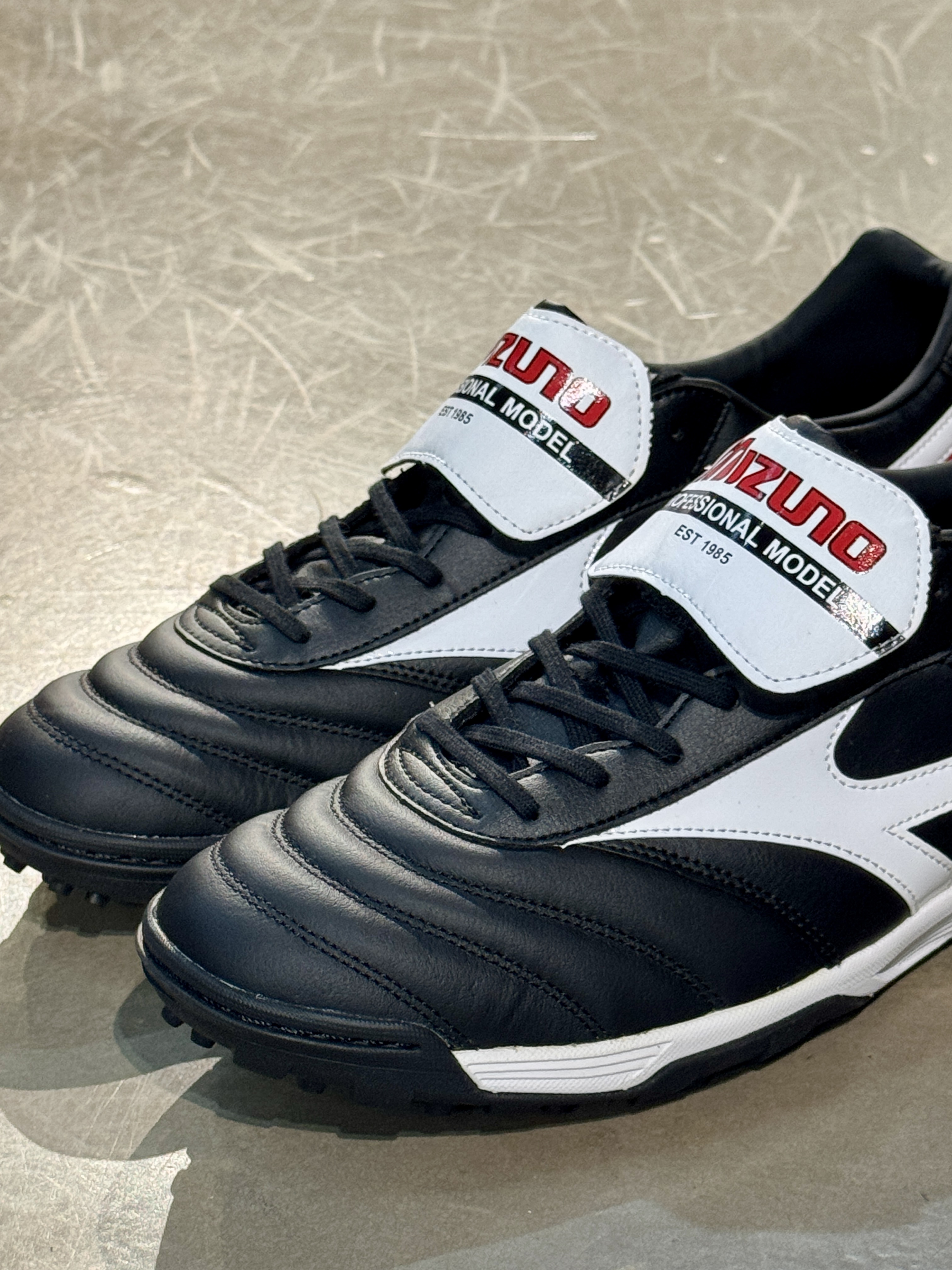 [預訂] Mizuno Morelia 2 Pro As Black White Red P1GD201501