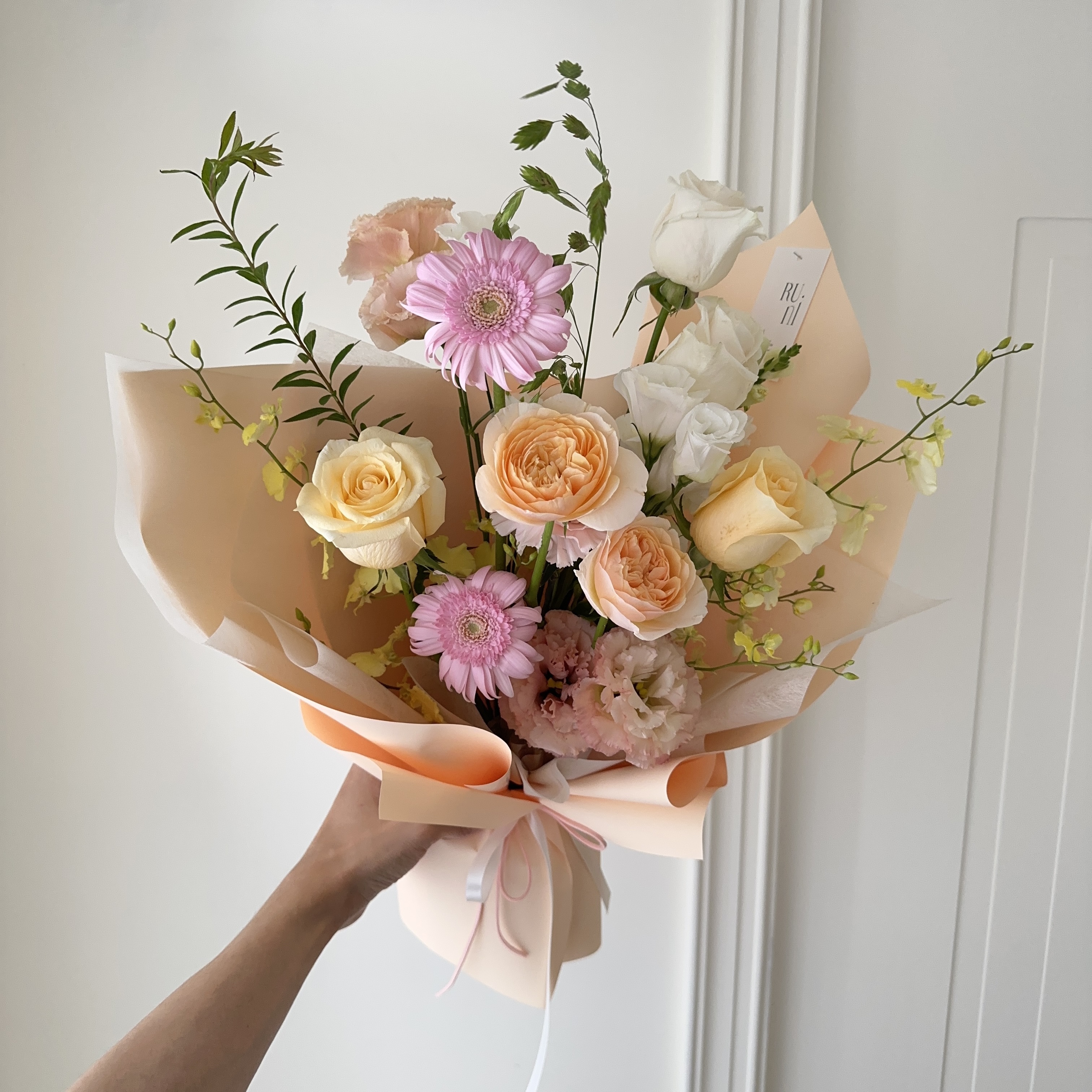 橘糖氣泡-粉黃橘色系綜合花束