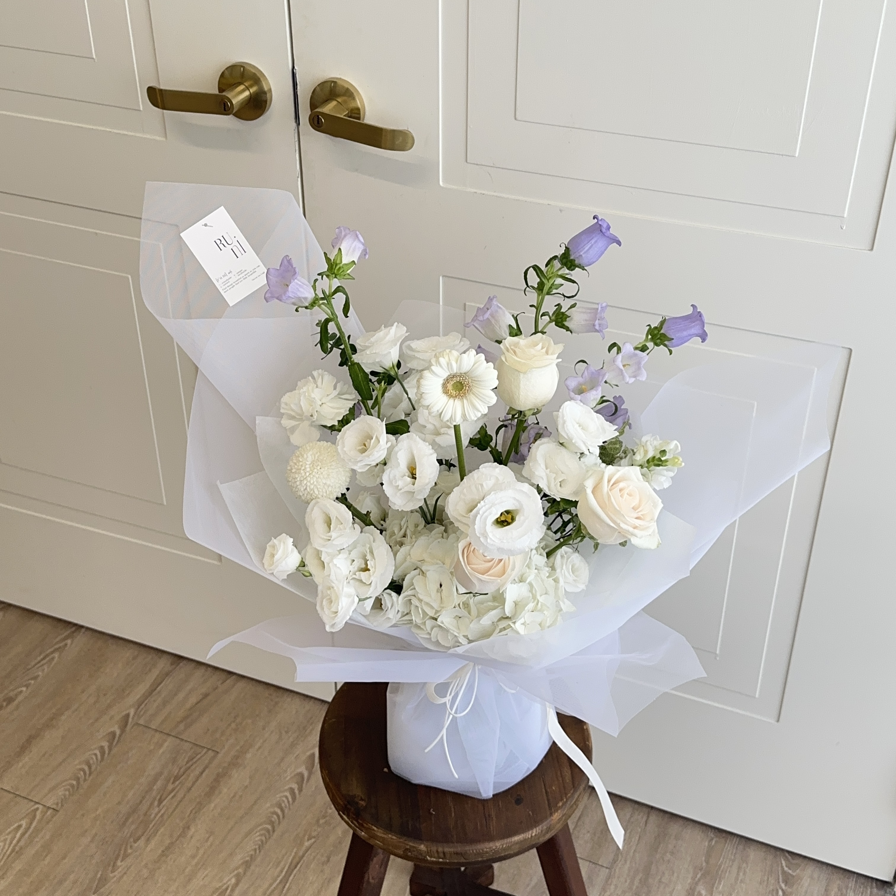 夢夜書簡-白紫色系玫瑰繡球綜合花束