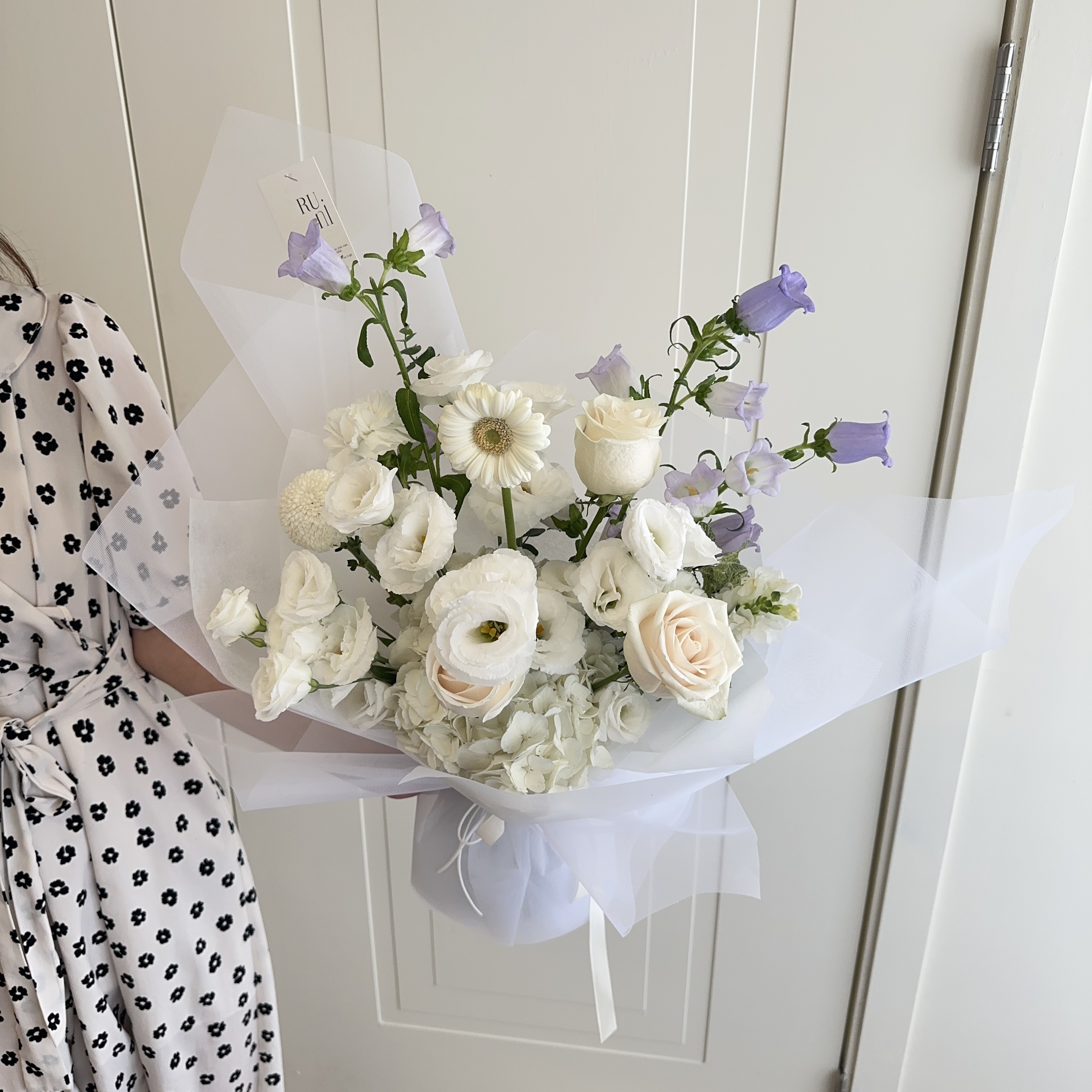 夢夜書簡-白紫色系玫瑰繡球綜合花束