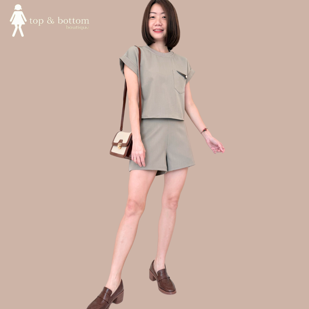 V SLEEVE BLOUSE & SHORTS SET SUIT