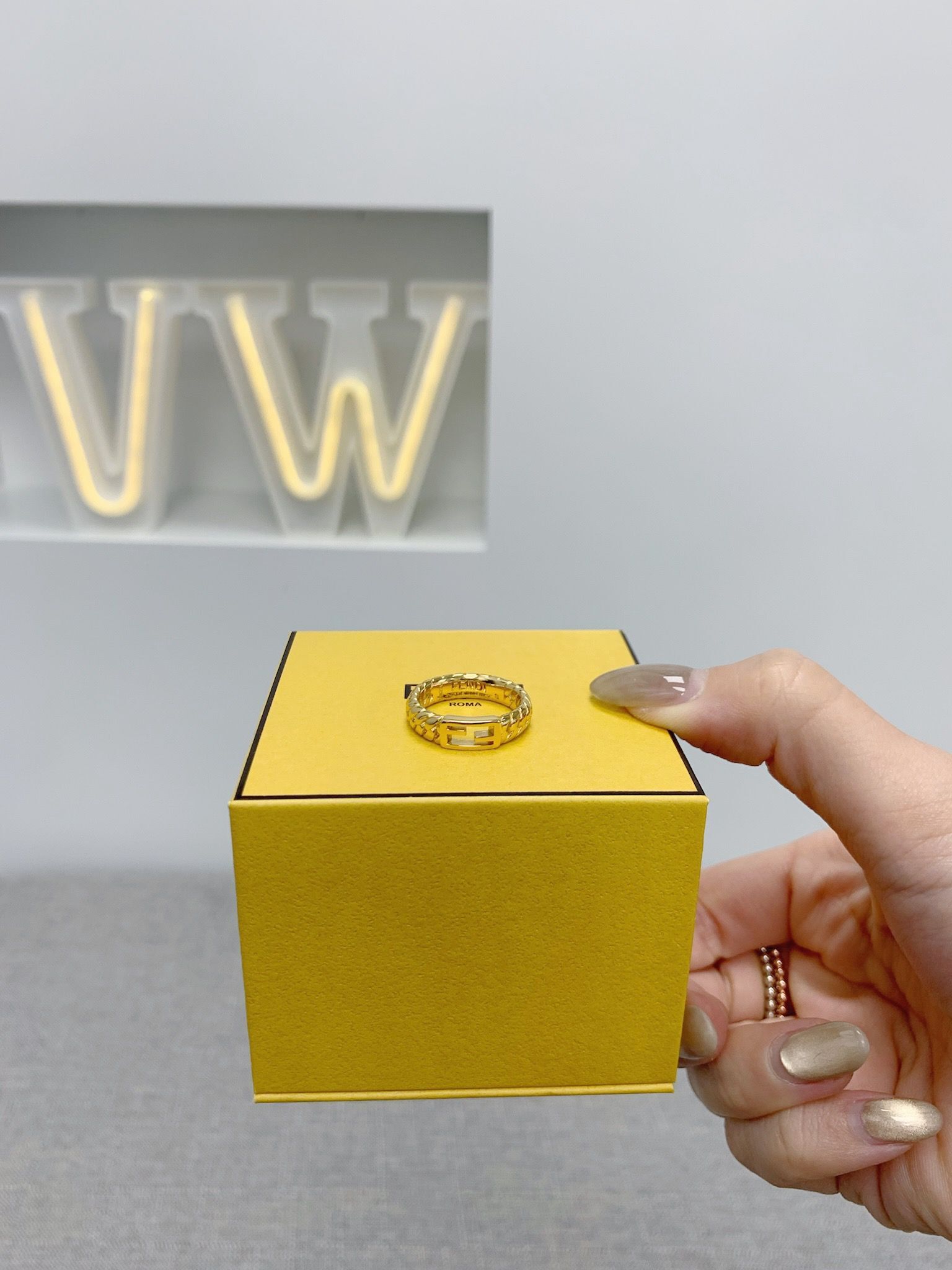 Sale Fendi Medium Baguette Ring