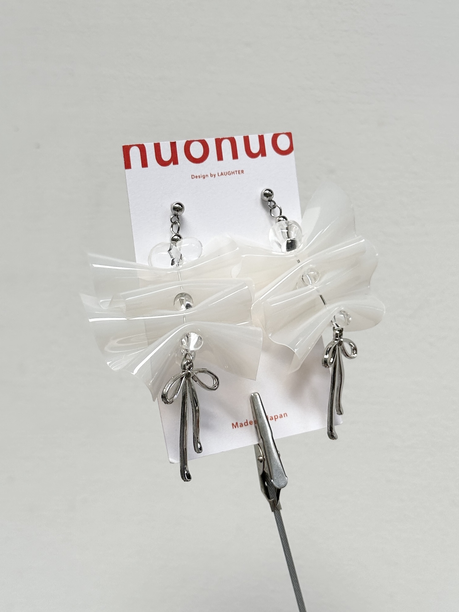 [LAUGHTER] 耳針 | 白色 | NO.303
