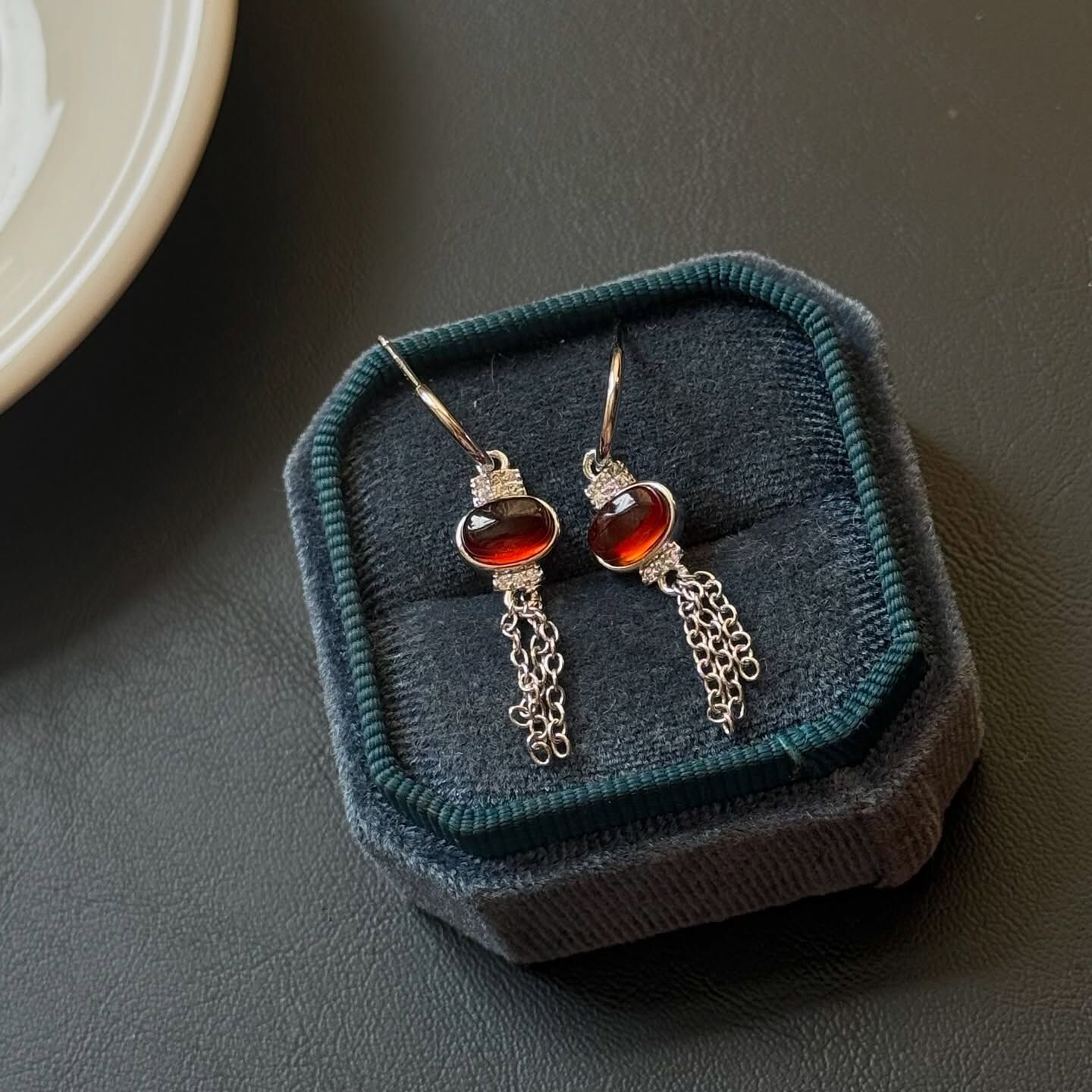 [原石] 石榴石 925銀水晶耳環