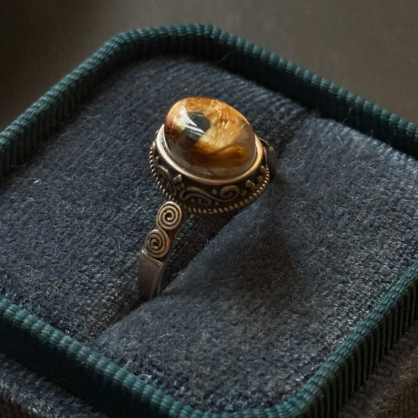 [原石] 鈦晶 版鈦晶 925銀戒指 附戒盒