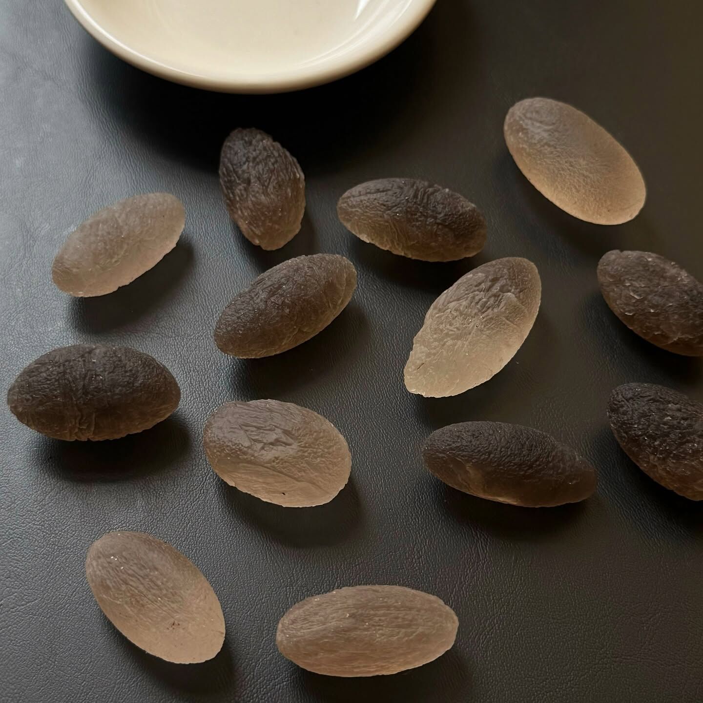 [原石] 涅槃茶水晶