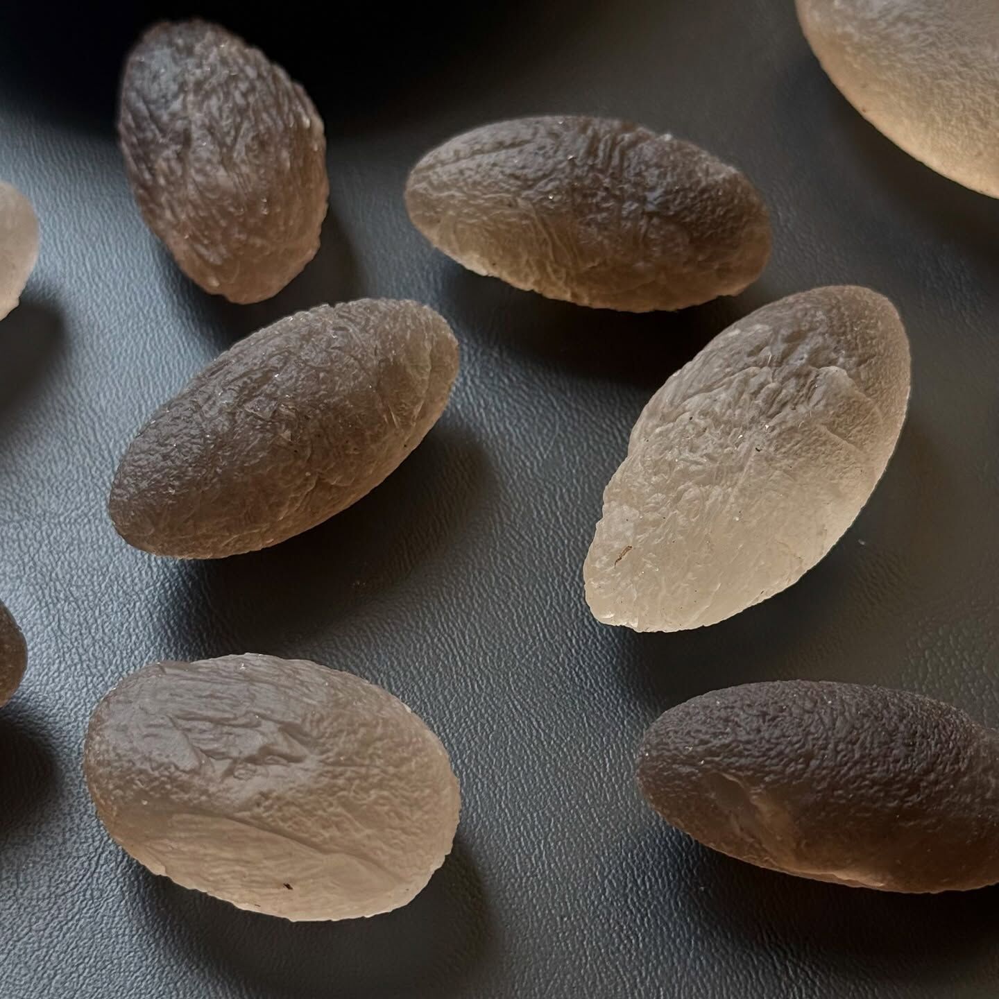 [原石] 涅槃茶水晶