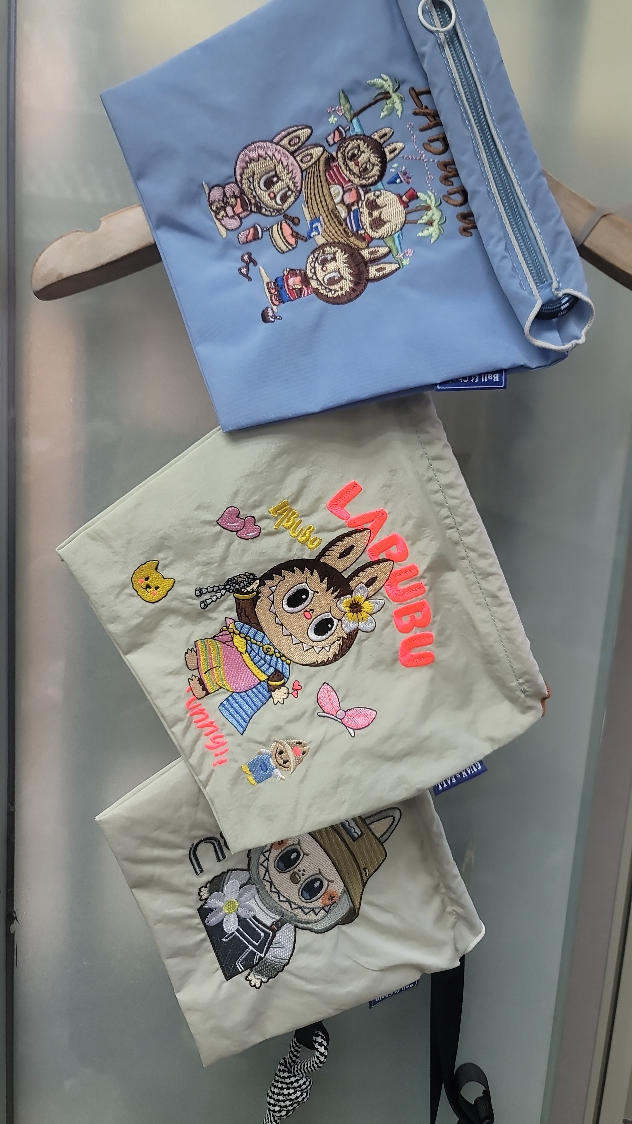 Cd9820  labubu 斜包