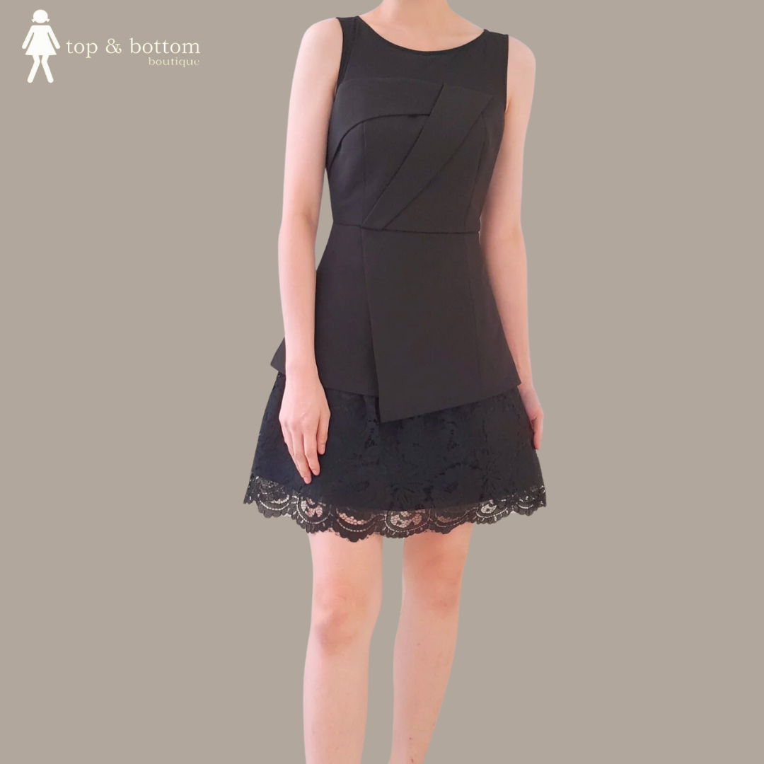 LACE DETAILED SLEEVELESS SHORT DRESS