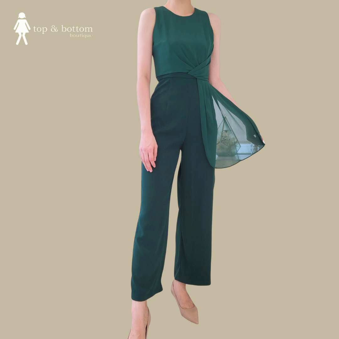 SOLID SLEEVELESS LONG JUMPSUIT