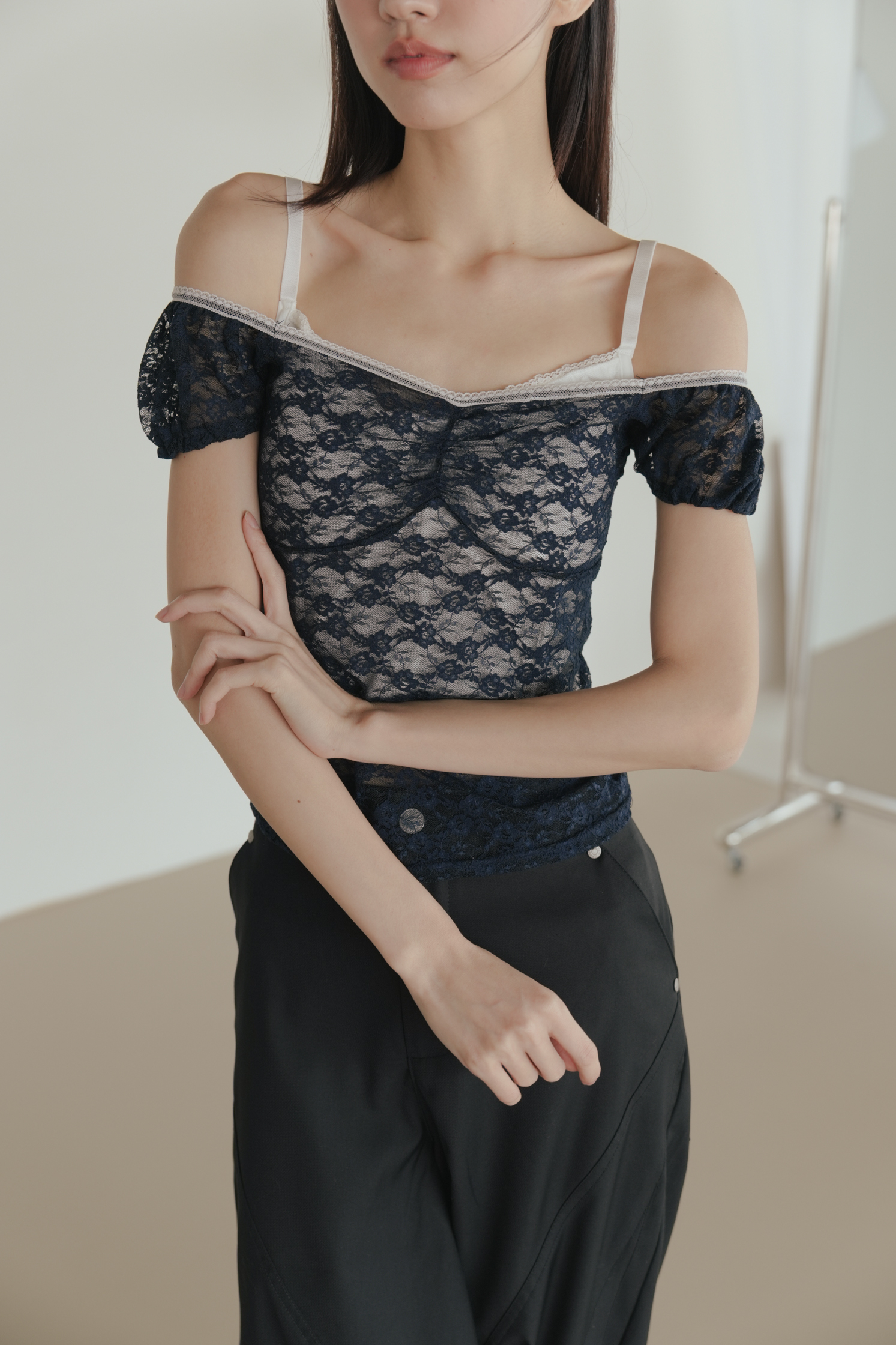 Lace Slim Fit Tee #上衣