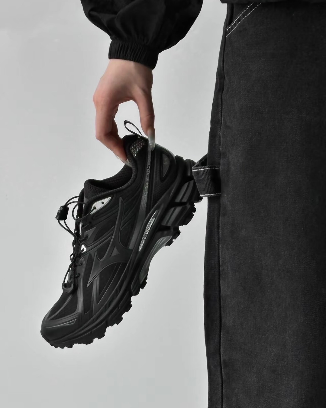 Mizuno Halo Mix TL  “Triple Black” 美津濃 復古 防潑水 耐磨 黑魂