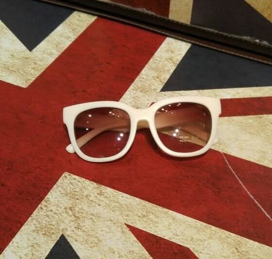 KR 太陽眼鏡/此為清貨價貨品不設退換 (AT6 963)