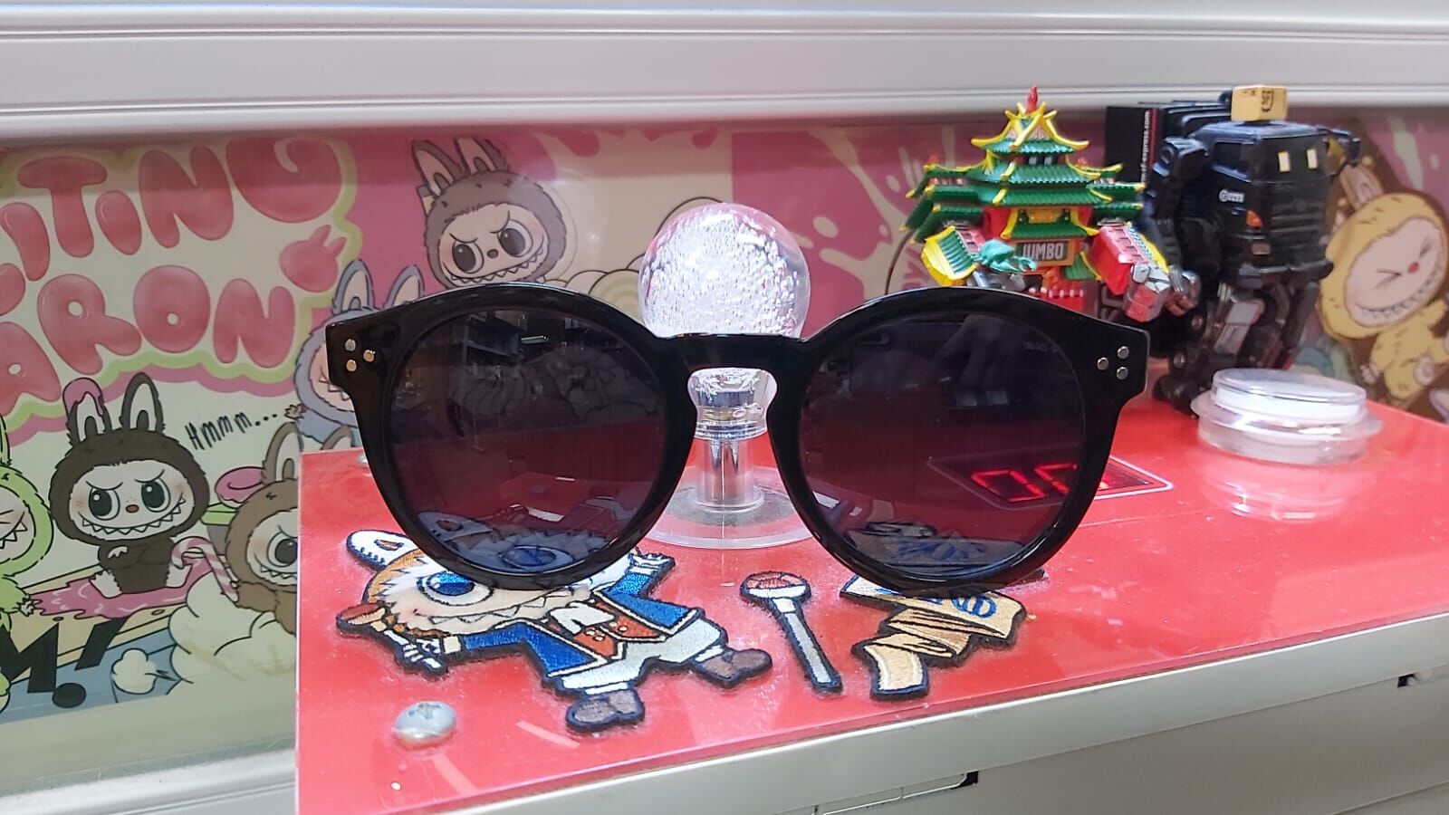 KR 太陽眼鏡/此為清貨價貨品不設退換 (AT6 970)