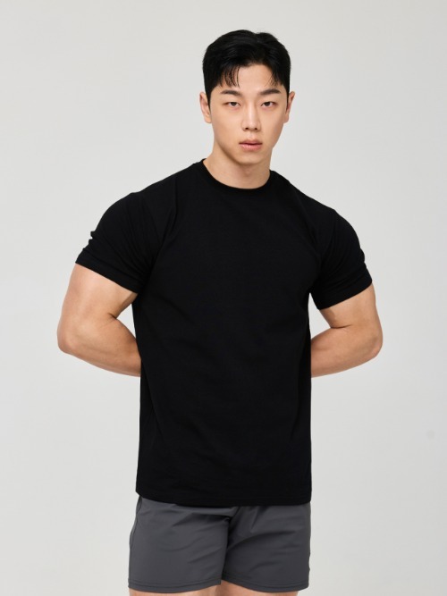 HUGVONE Muscle Fit Short Sleeve T-Shirt